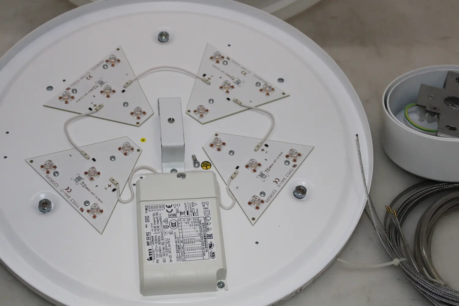B-Ware Molto Luce Hängeleuchte Pendelleuchte Led White Belt Weiß Beleuchtung 3000 K - 9008905731839