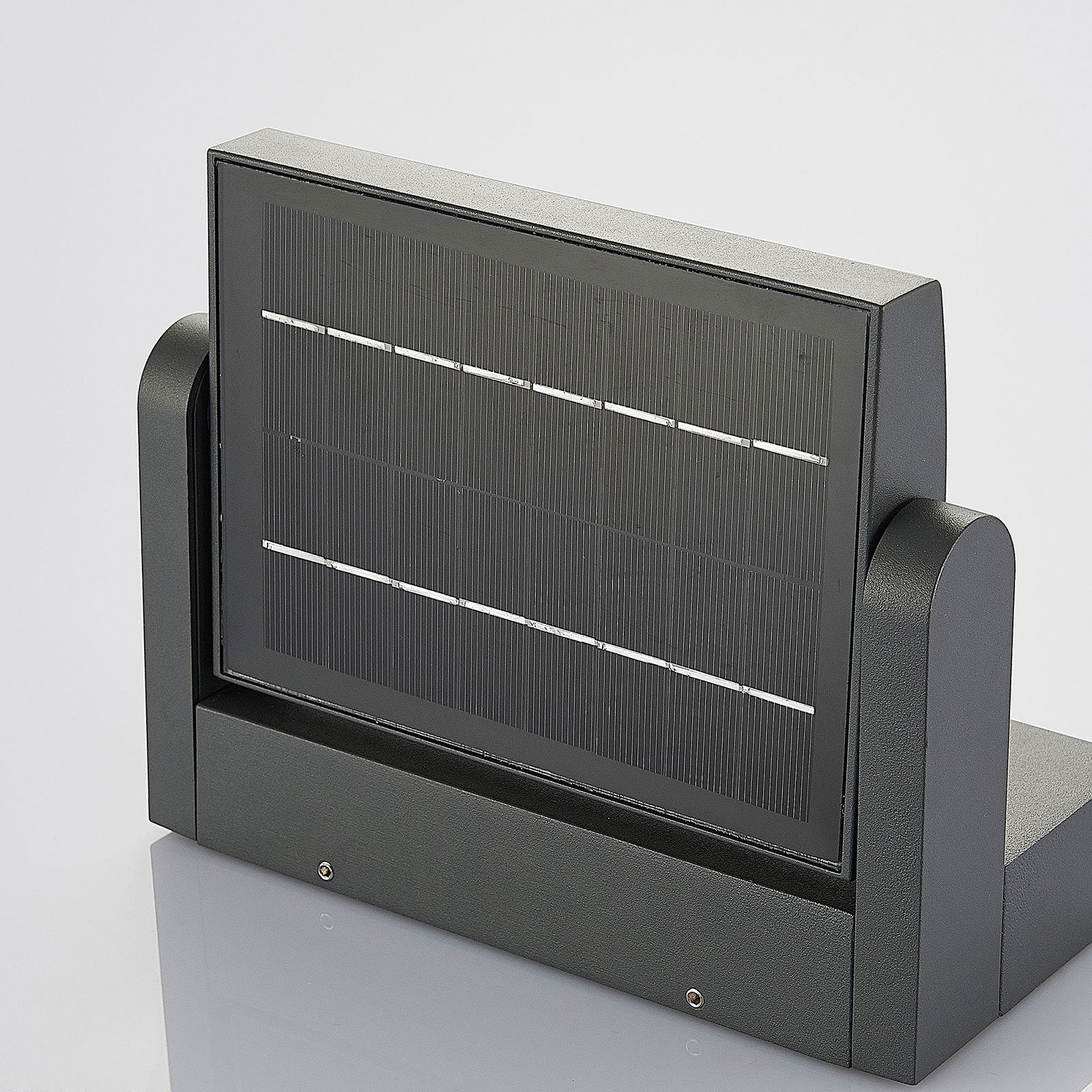 Lindby Außenlampe Außenwandleuchte LED Solarleuchte Sherin Sensor dunkelgrau - 4251096554519