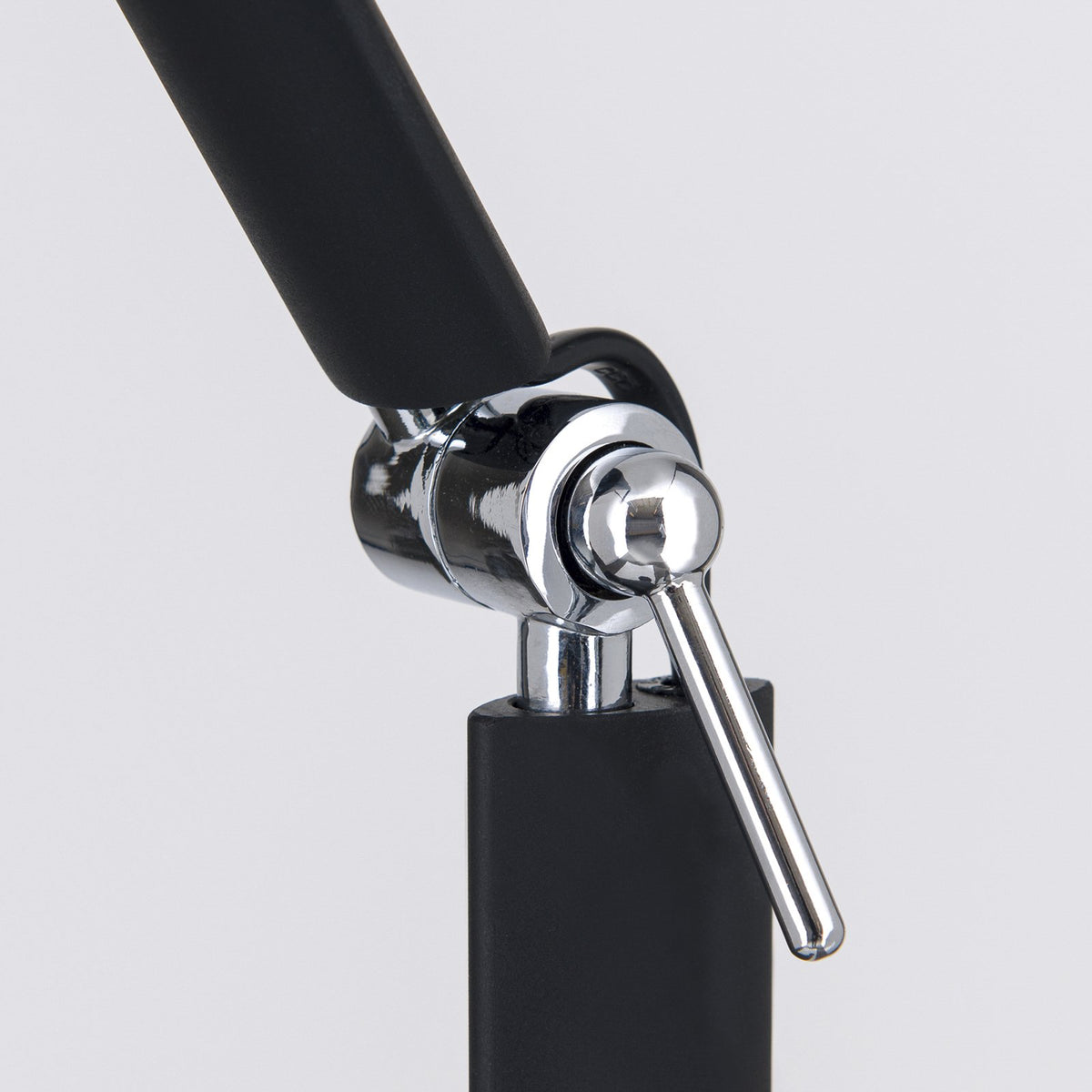 Ringo Stehlampe Bodenlampe LED schwarz Metall dimmbar verstellbar Lampenschal504 - 9003090277599