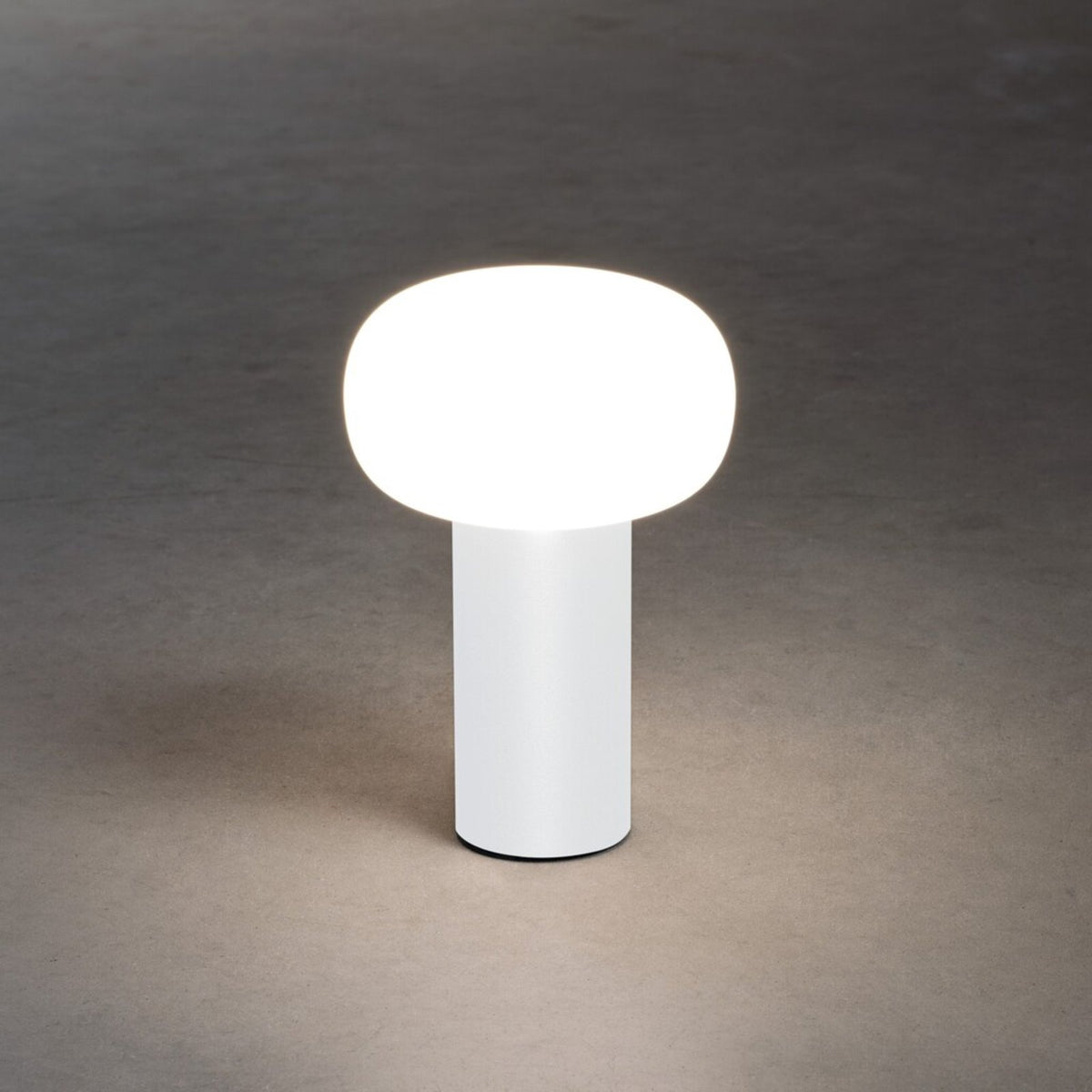 Antibes LED Tischleuchte Terrassenleuchte Akku RGBW Glas Aluminium weiß IP54 - 7318308262529