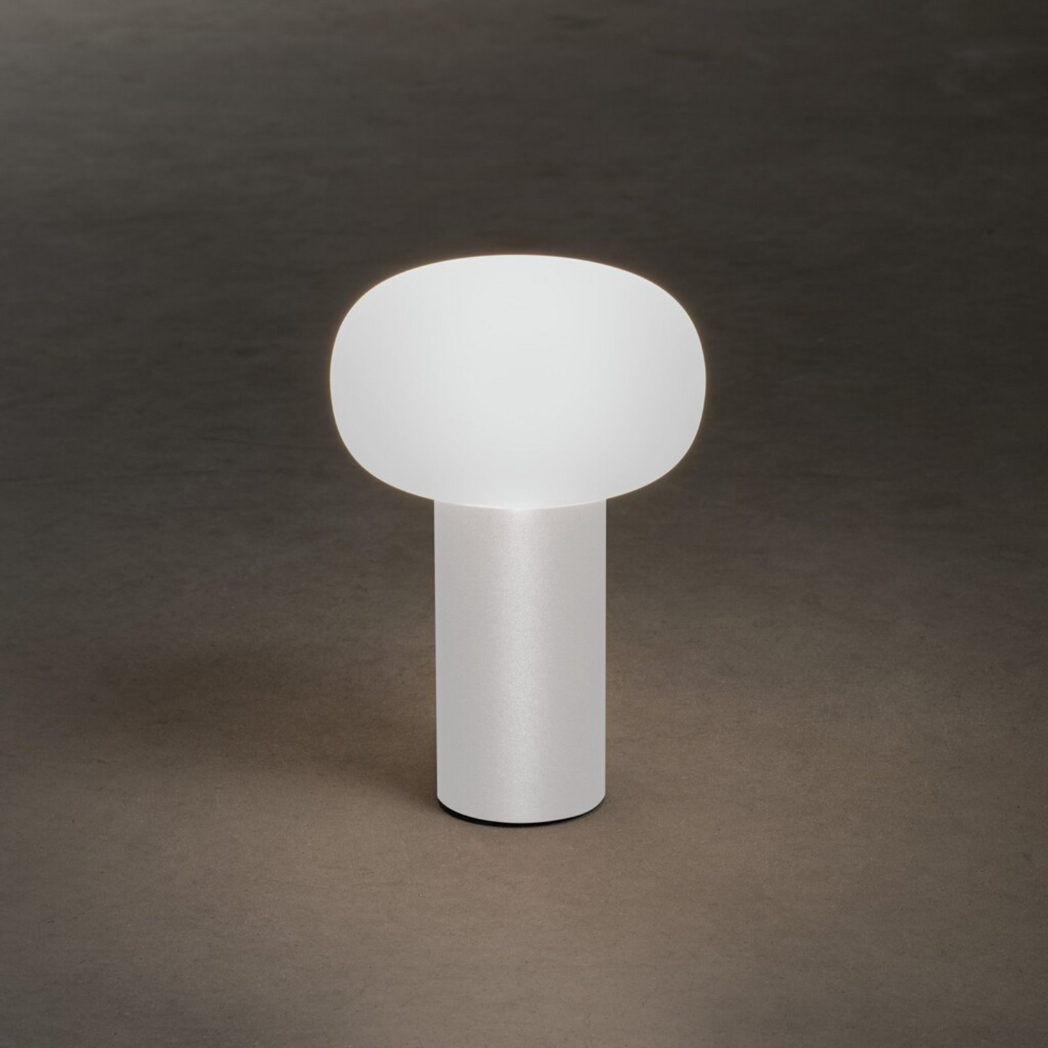 B-Ware Antibes Led Tischleuchte Lampe Außenleuchte Akku Rgbw Ip54 Weiß Outdoor Licht - 7318308262529