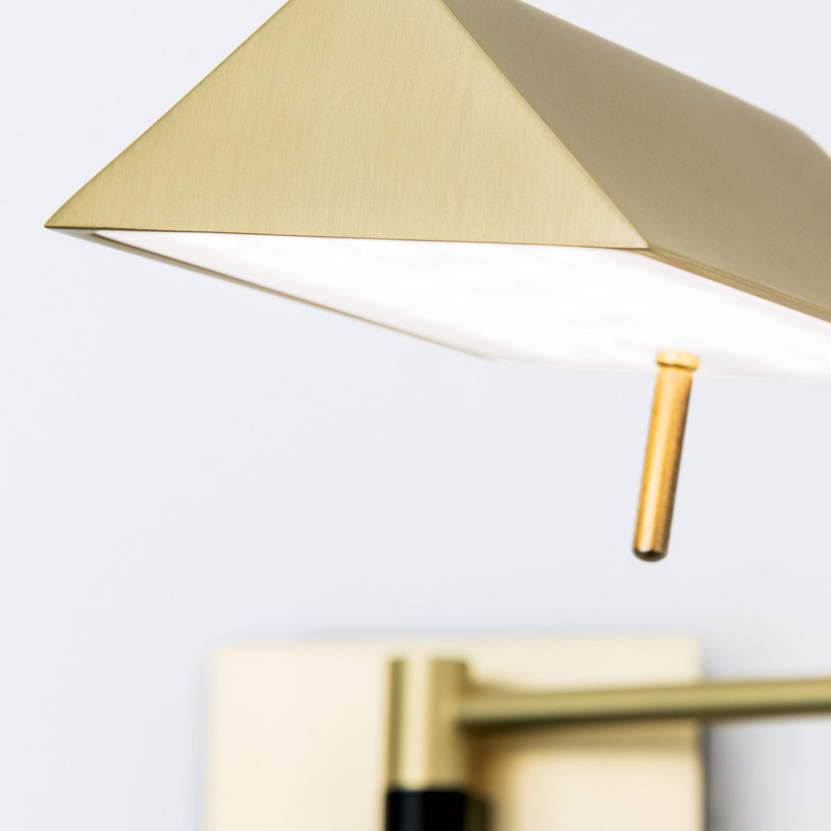 Boston Wandleuchte Wandlampe LED USB Steckdose messing matt schwarz Eisen Tou876 - 9003090275632