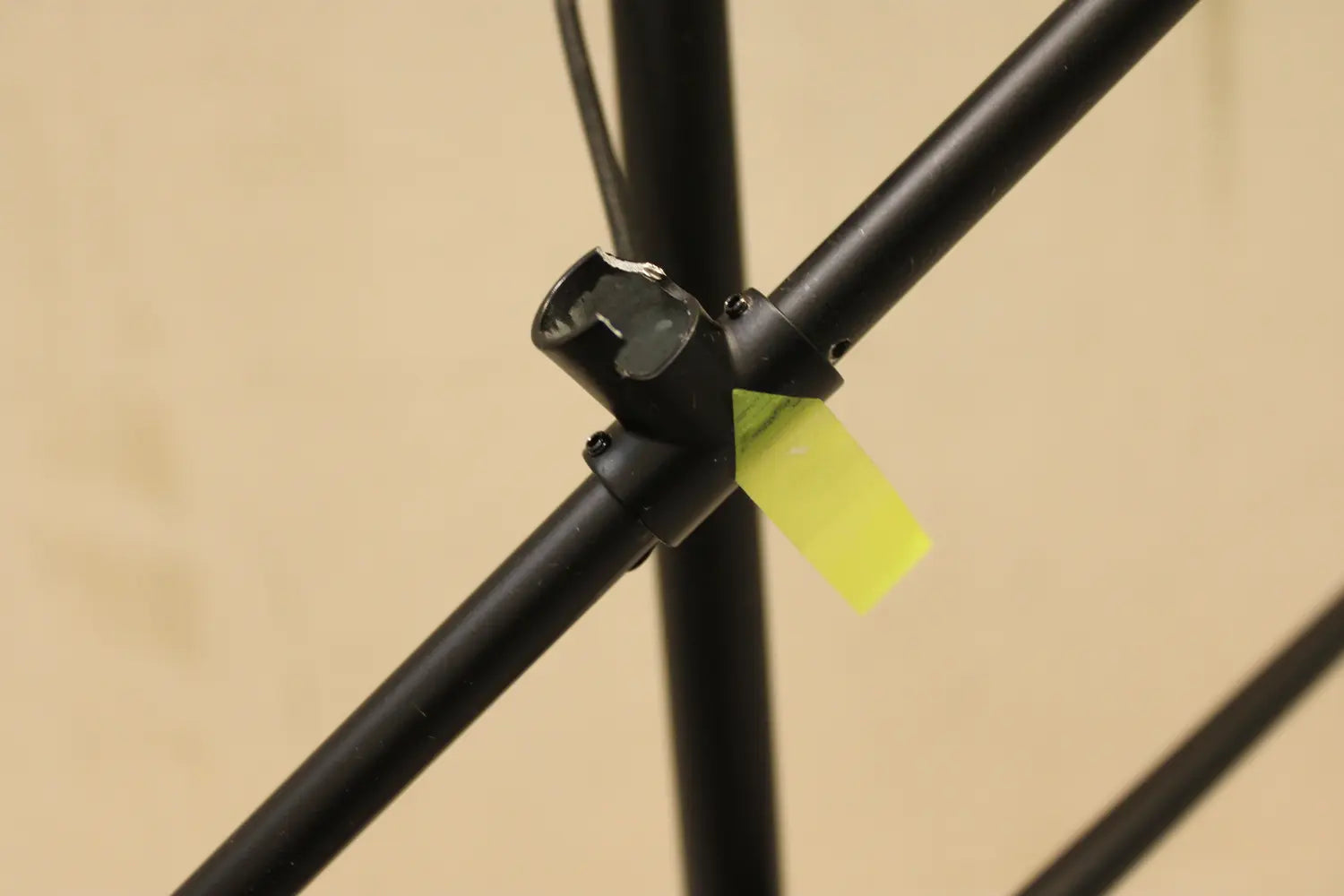 D-Ware Leds C4 Led Hängeleuchte Invisible Triplex Hängelampe Leuchte 2.700 K Defektware - 8435526865055