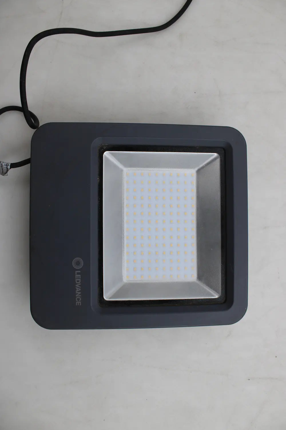 C-Ware Osram  Endura 4058075206809 Led Außenstrahler Beleuchtung 100 W Siehe Text/Foto - 4058075206809