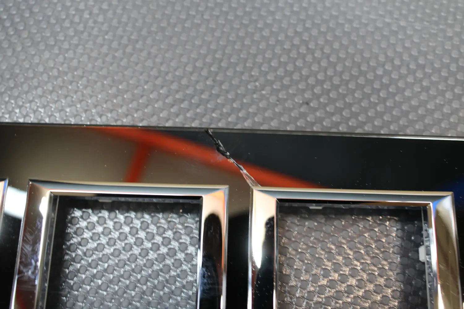 B-Ware Legrand Rahmen Abdeckrahmen Glas Nachtschwarz 3fach Axolute Siehe Text/Foto - 8012199959221