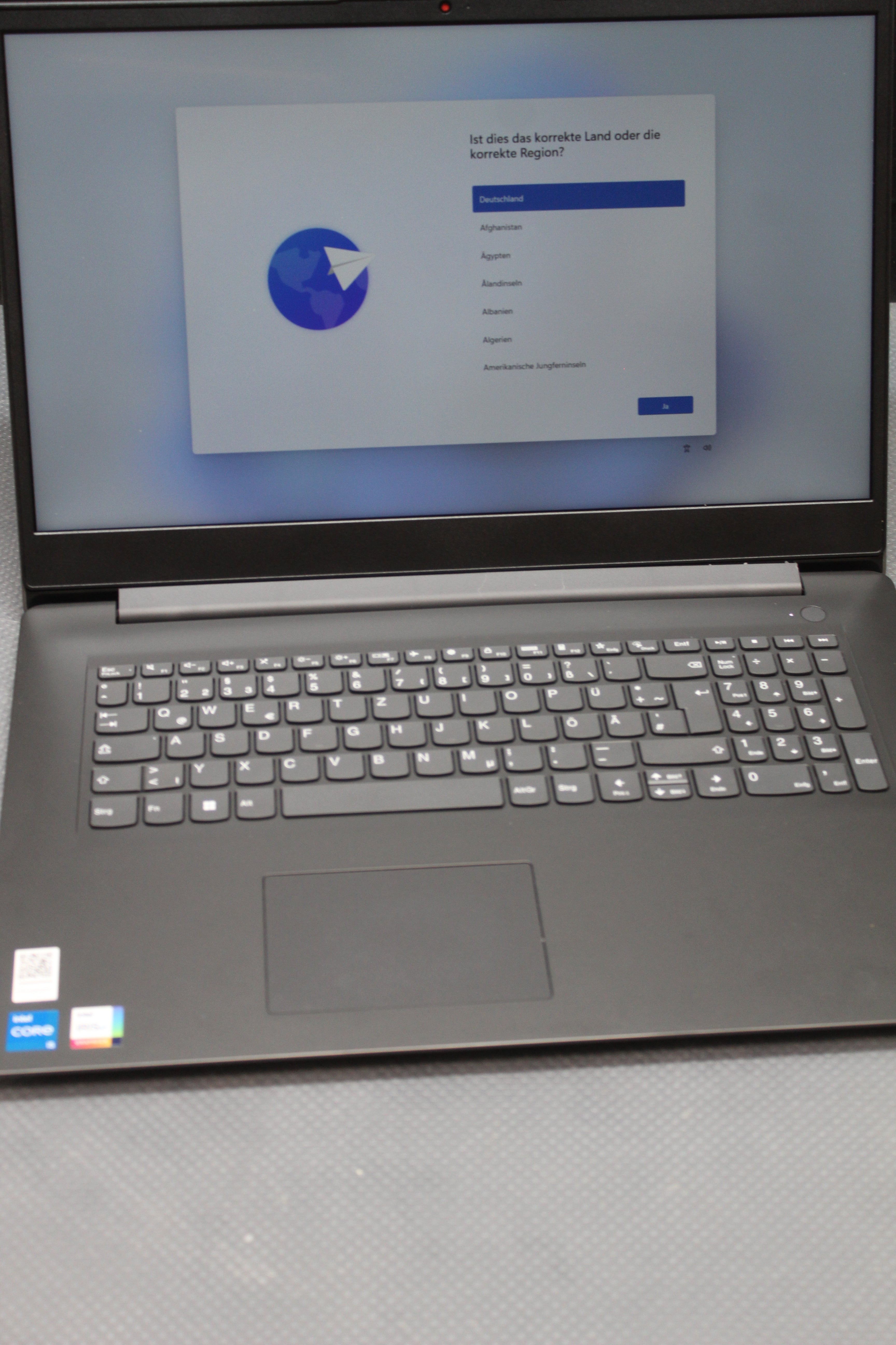 Lenovo Notebook Laptop Intel Core i5 1335U 16GB RAM 512GB SSD SIEHE TEXT/FOTO - 0196803887037