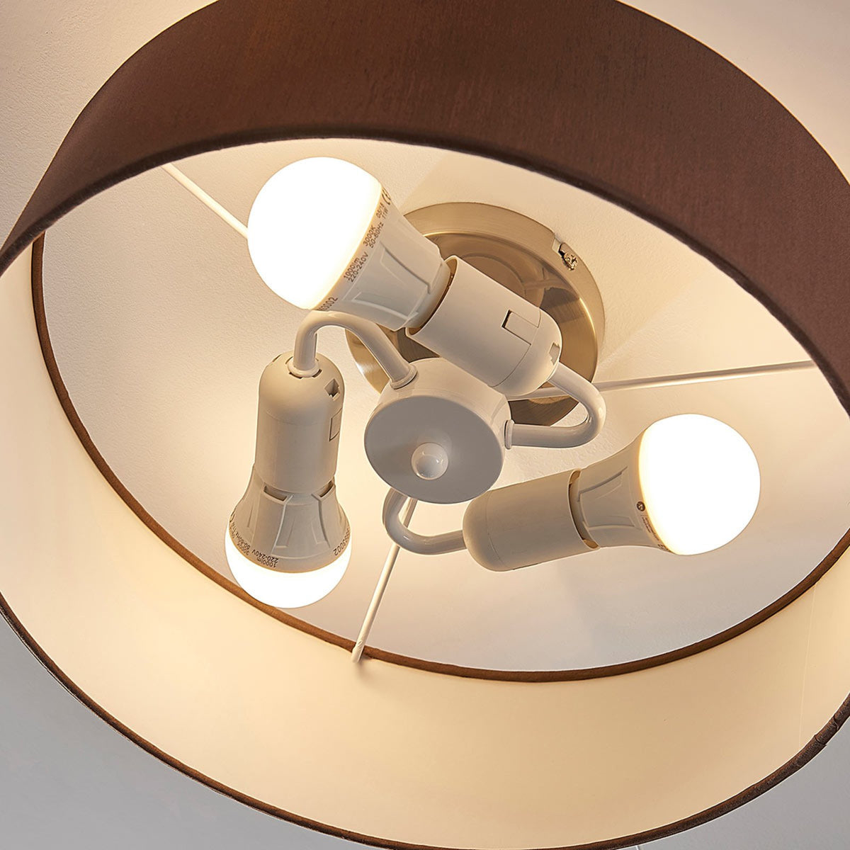 Lindby Deckenlampe Sebatin Wohnzimmerleuchte Hängelampe Lampe Leuchte E27 - 4251096503135