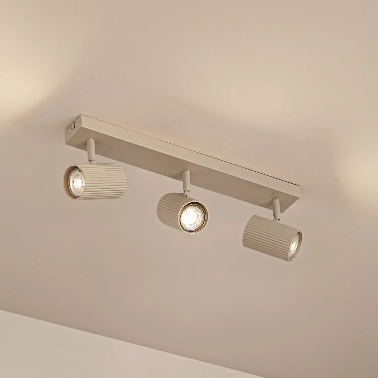 B-Ware Lindby Deckenspots Strahler Kardis Beige 3 Flammig Metall Gu10 Led Beleuchtung
