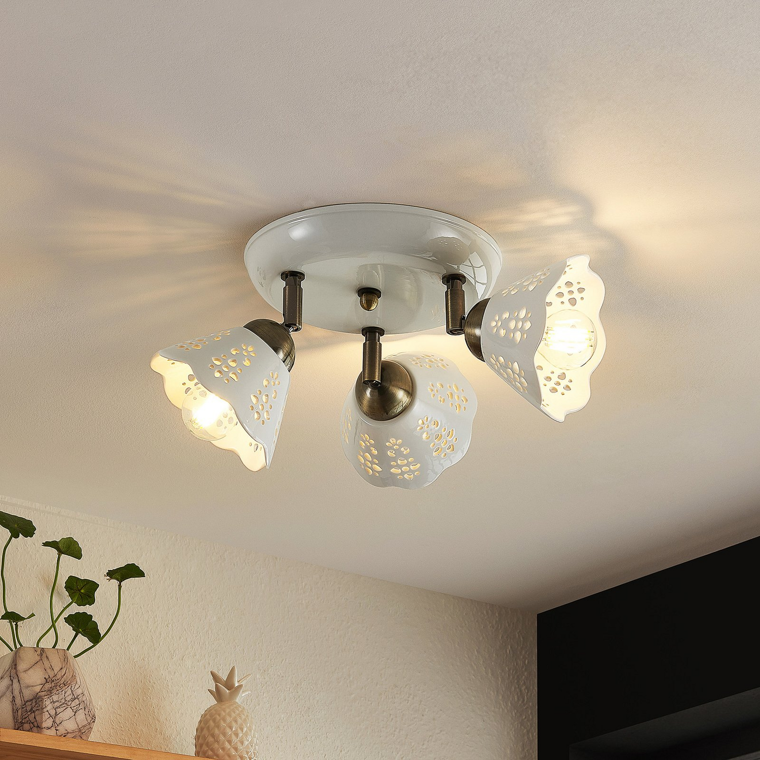 B-Ware Lindby Efgenia Deckenstrahler Deckenlampe Deckenleuchte Lampe Licht Dreiflamm485 - 4251911704549