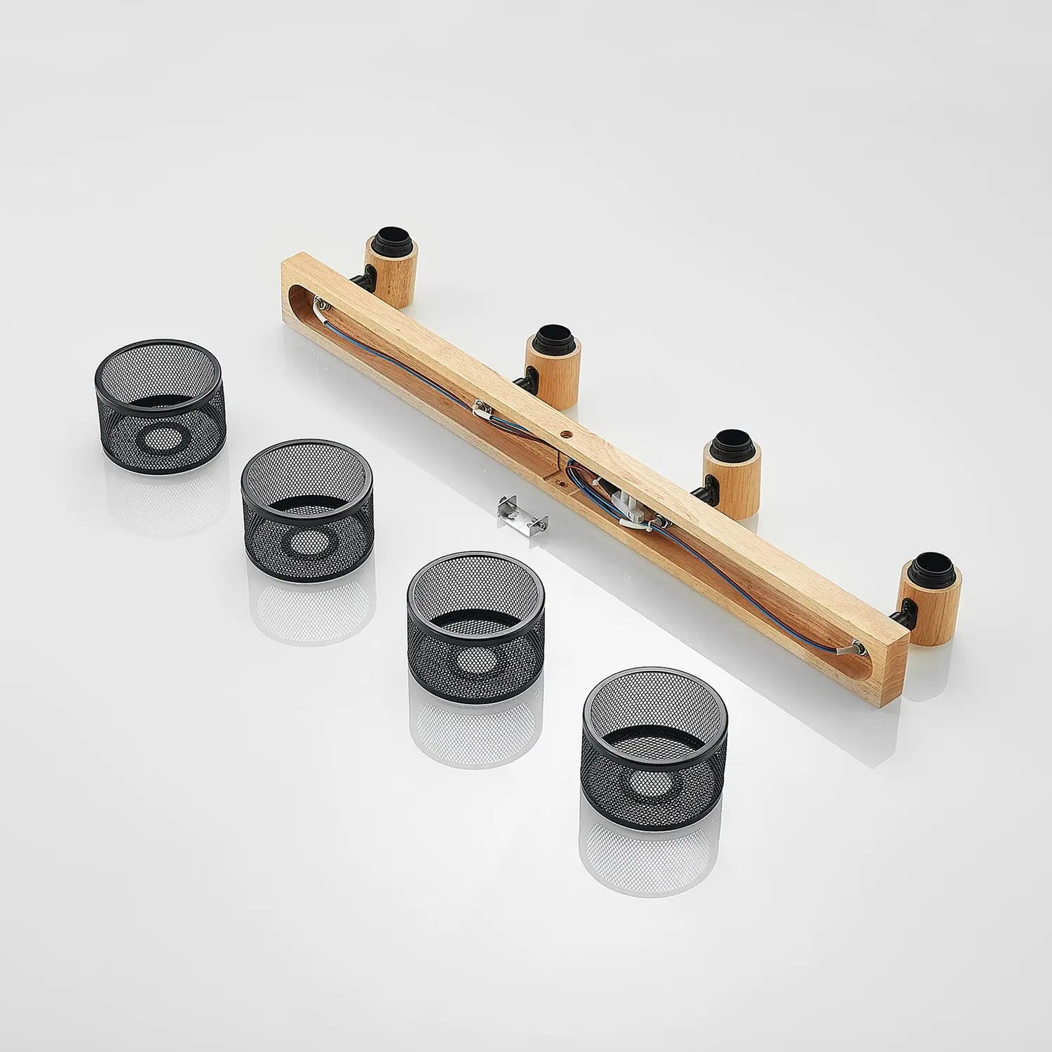 B-Ware Lindby Evinora Deckenstrahler Deckenlampe Deko Deckenlicht E14 Aus Holz 4 Flg - 4251911700039