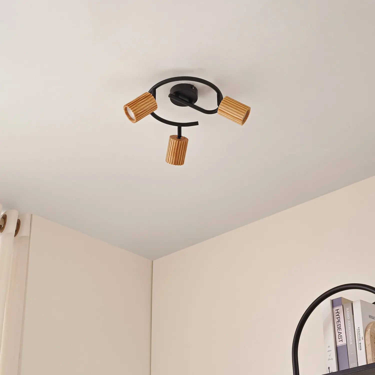B-Ware Lindby Deckenstrahler Spot Strahler Holz Schwarz Eisen Stralino 3 Flammig Gu10 - 4255830903809