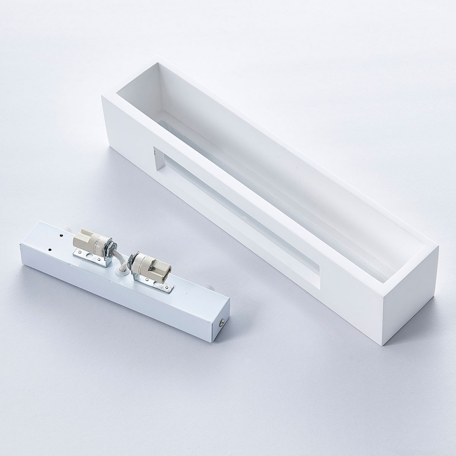 Applique murale Lindby en plâtre, lampe murale Tjada, lampe murale, lampe, LED G9 blanche 751, produit d'occasion 