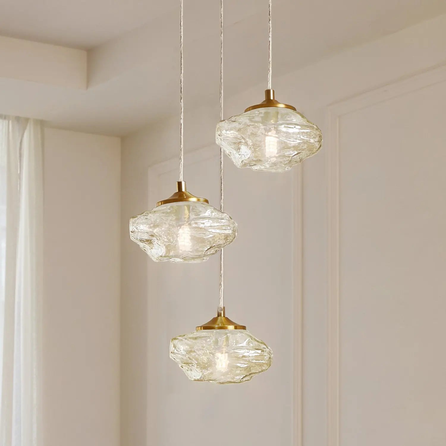 B-Ware Lindby Hängelampe Piatra Hängeleuchte Deckenlampe ø25cm 3 Flg Amber/Messing G116 - 4251911796520