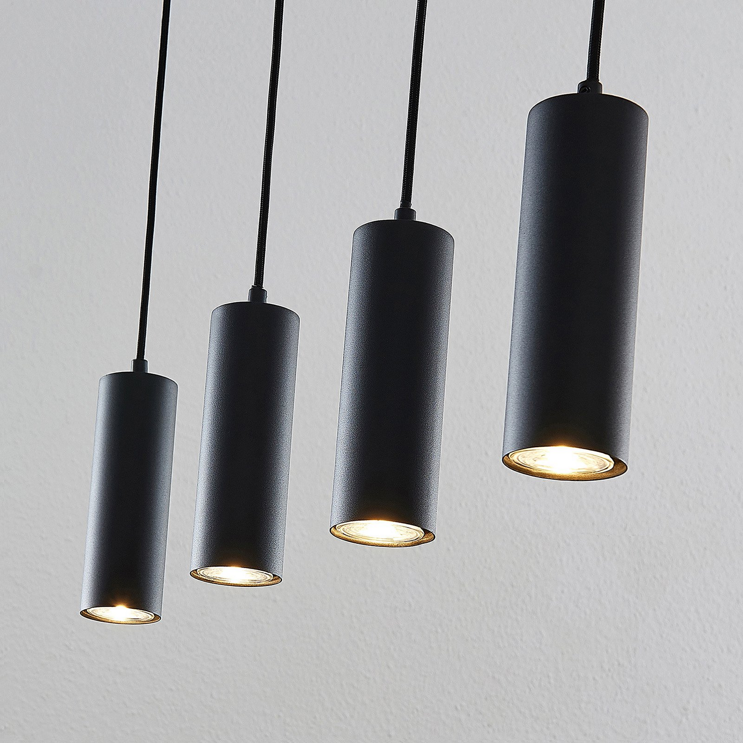 B-Ware Lindby Hängeleuchte Pendelleuchte Joffrey Schwarz 76 Cm 4flg Gu10 Siehe Text533 - 4251096573039
