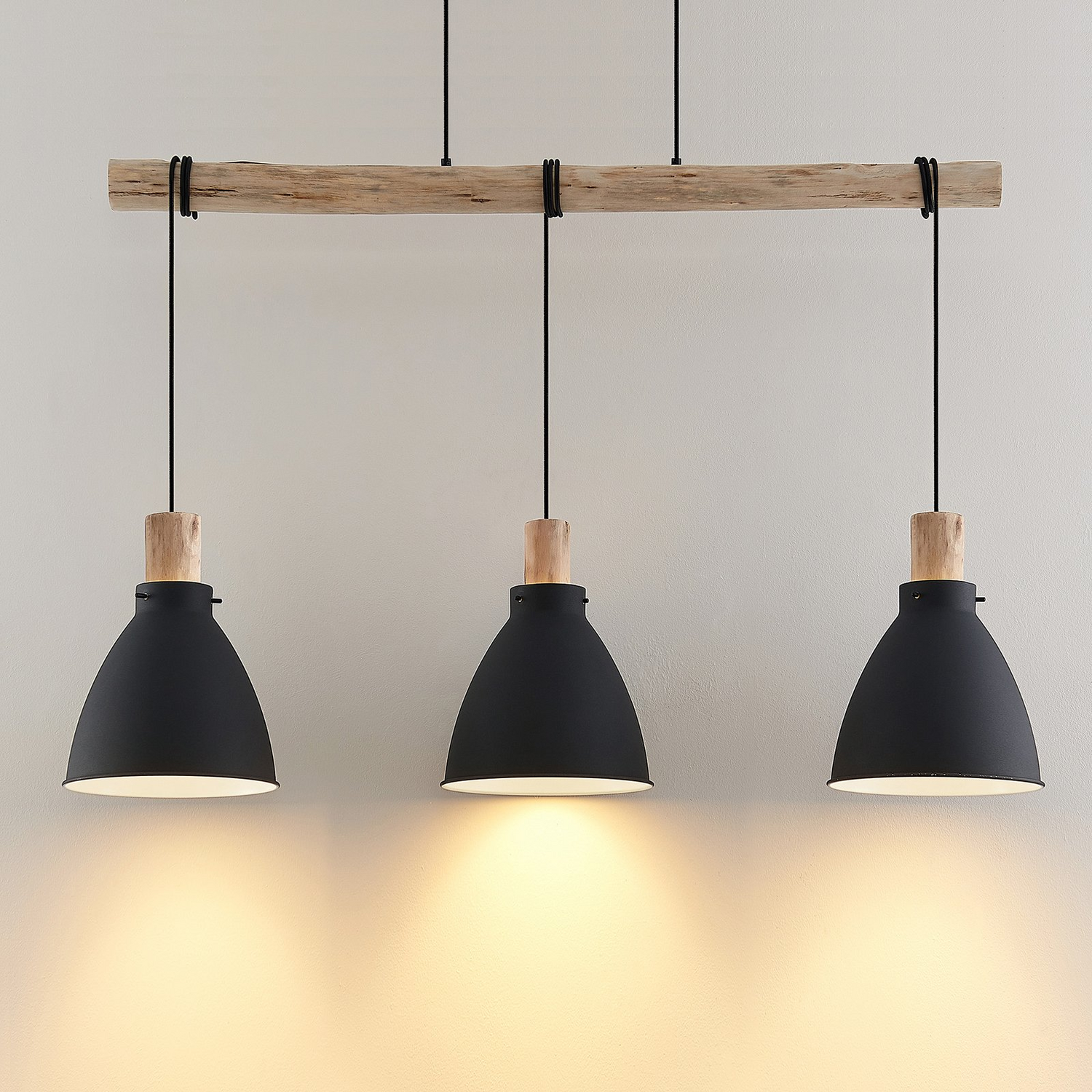 B-Ware Lindby Hängeleuchte Pendelleuchte Trebale Schwarz Holz Esstisch Lampe Holz226