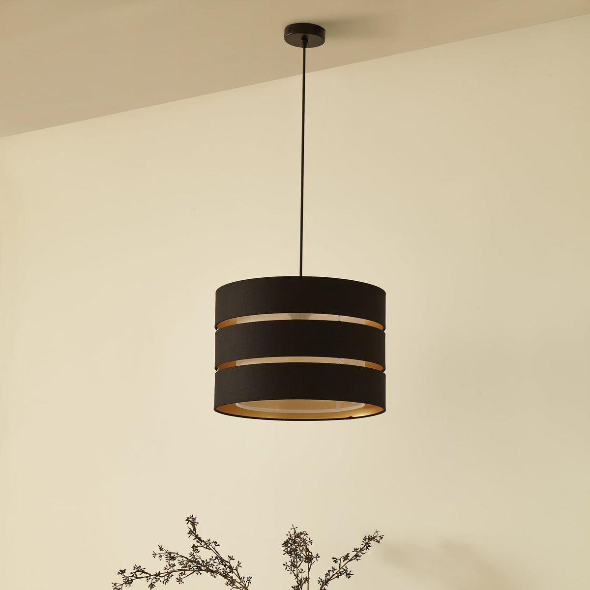 Lindby Hängeleuchte Pendelleuchte Tsomo schwarz Stoff Deckenleuchte E27 LED 40cm - 4251911765441