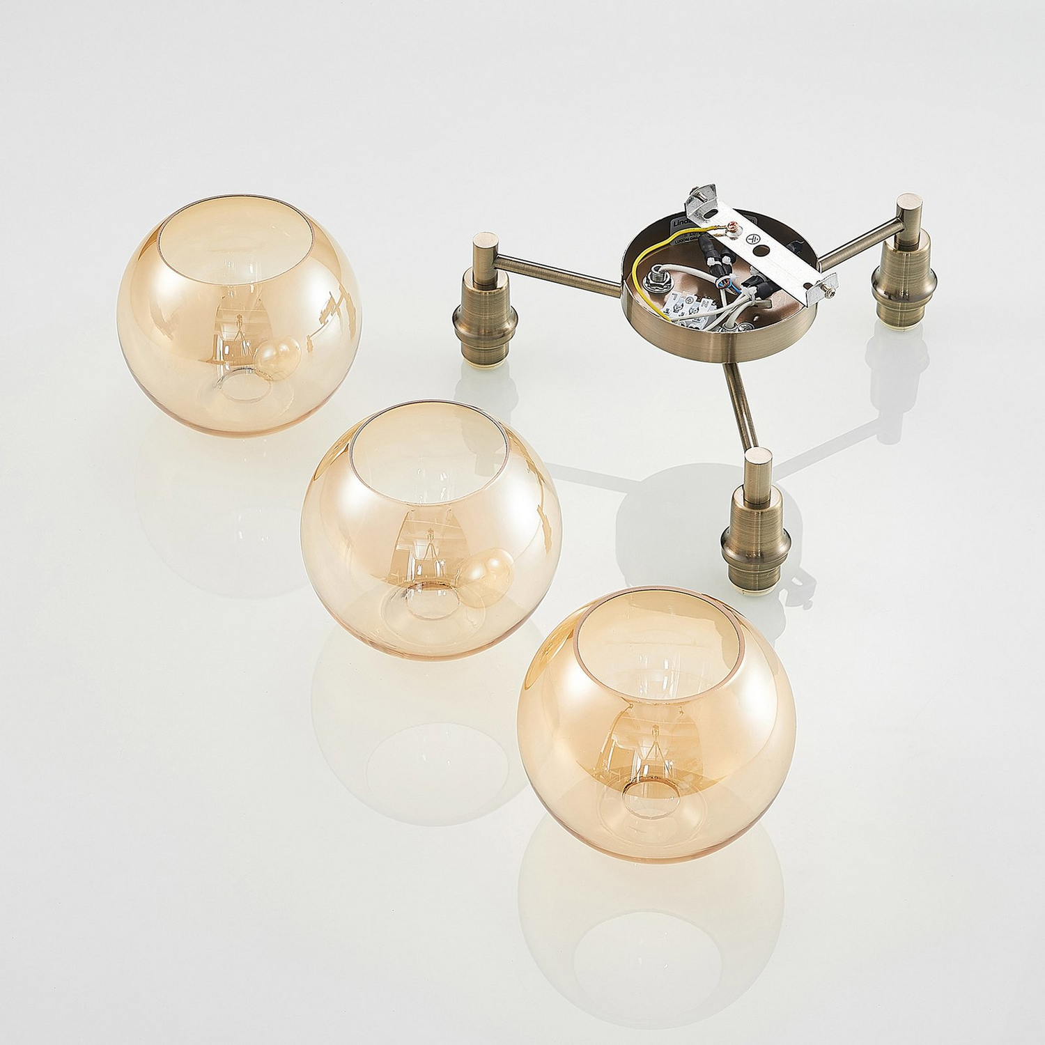 B-Ware Lindby Jemissa Deckenlampe 3 Flammig Amber Deckenlicht Lampe Leuchte Spot Licht - 4251911729627