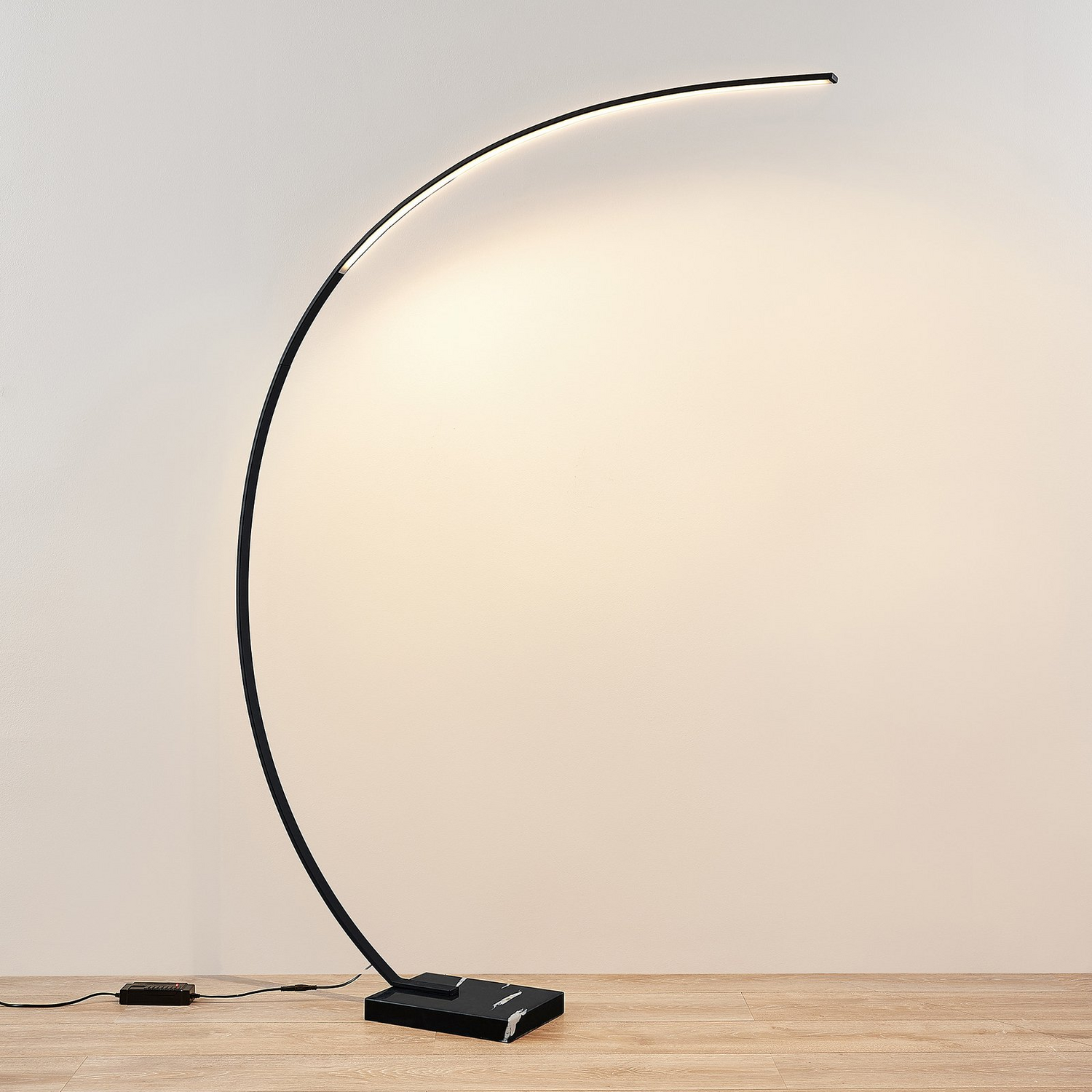 B-Ware Lindby Stehlampe Bogenlampe Led Kendra Schwarz Dimmbar Aluminium Lampe 2 Stück - 4251096592641
