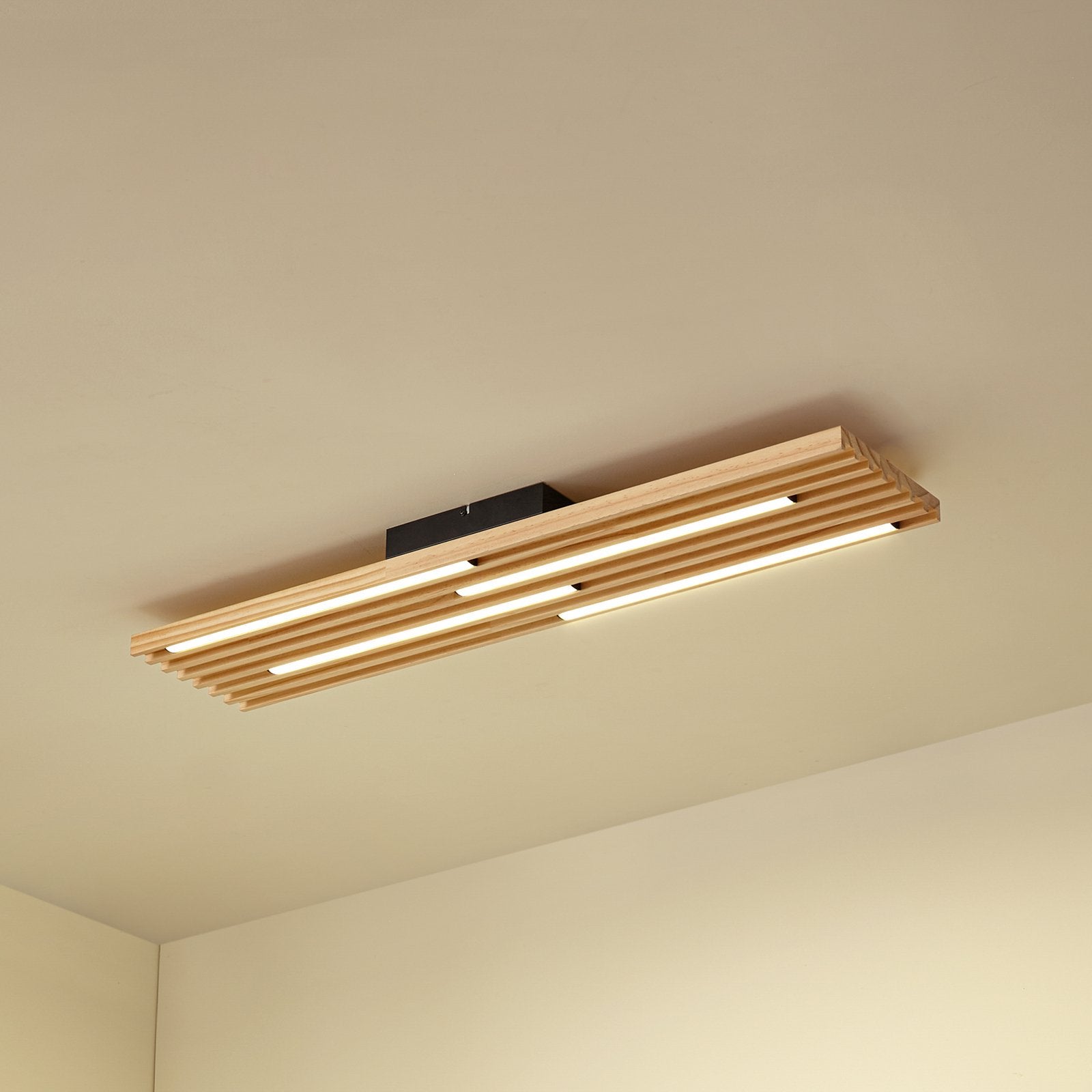 Lindby LED-Deckenleuchte Leuchte Madero LED Kiefernholz 90cm x 20cm Holz 3000 K - 4255830903328