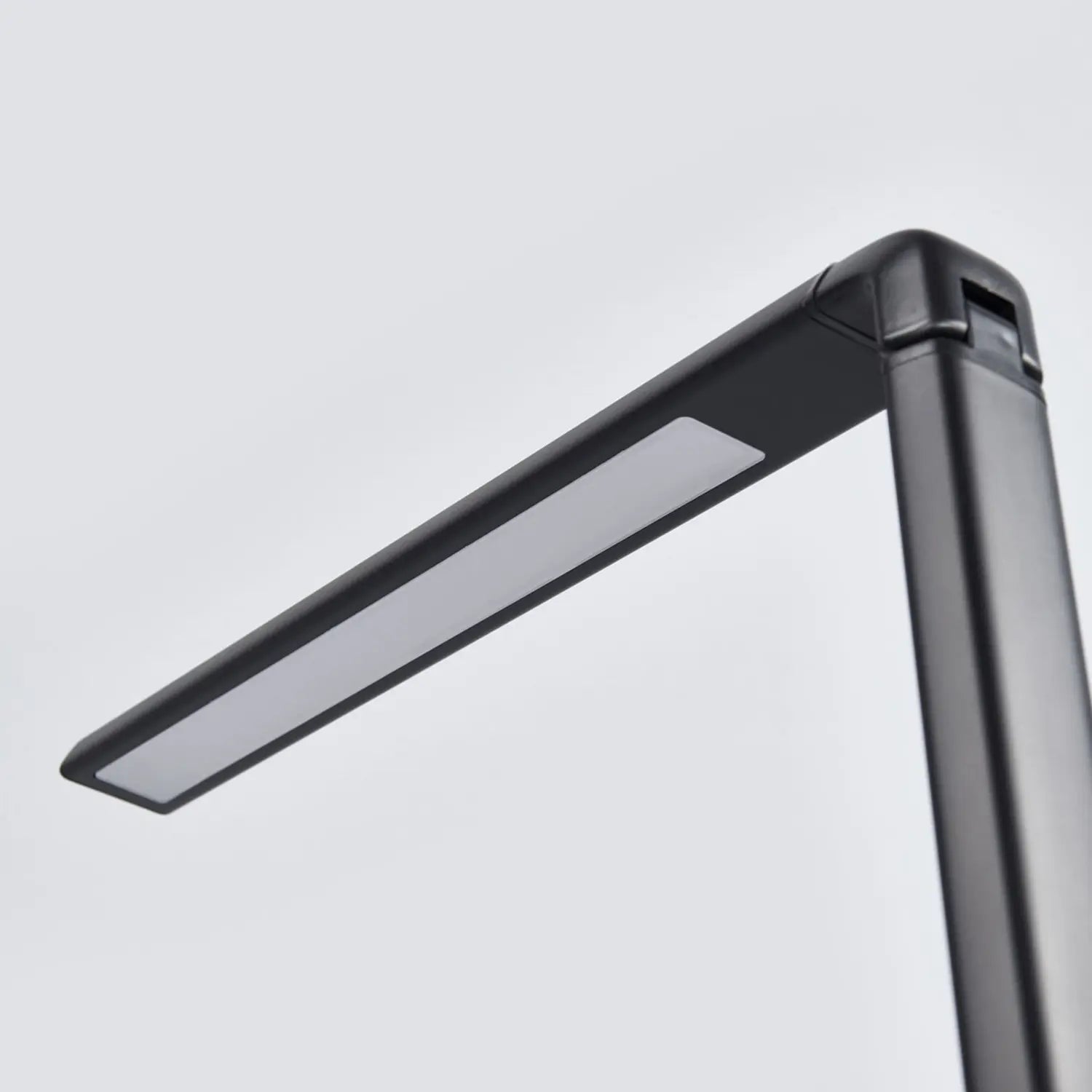 B-Ware Lindby Kuno Led Schreibtischleuchte Schreibtischlampe Tischleuchte Usb Anschl995 - 4251096529548