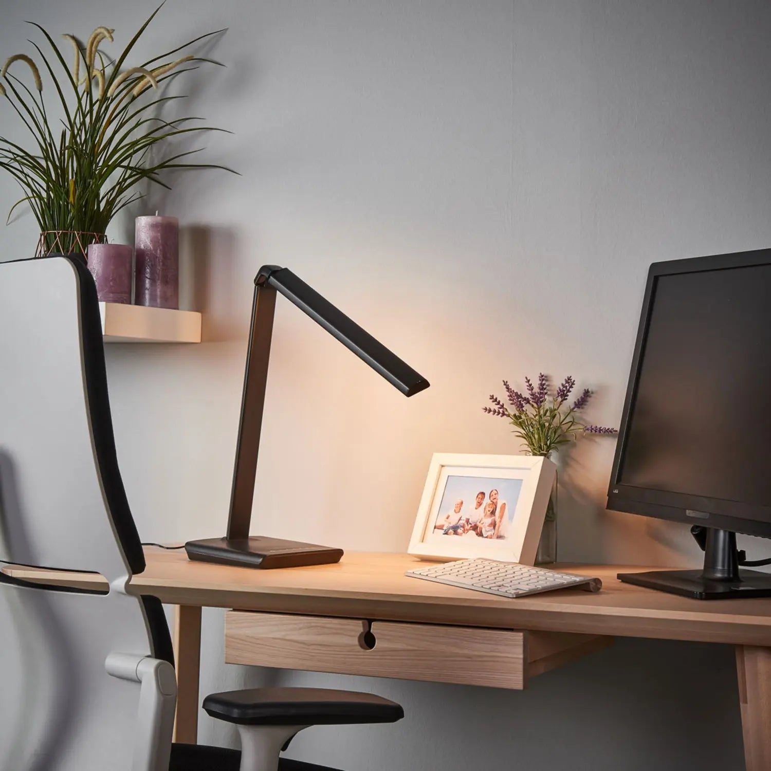 B-Ware Lindby Kuno Led Schreibtischleuchte Schreibtischlampe Tischleuchte Usb Anschl995 - 4251096529548