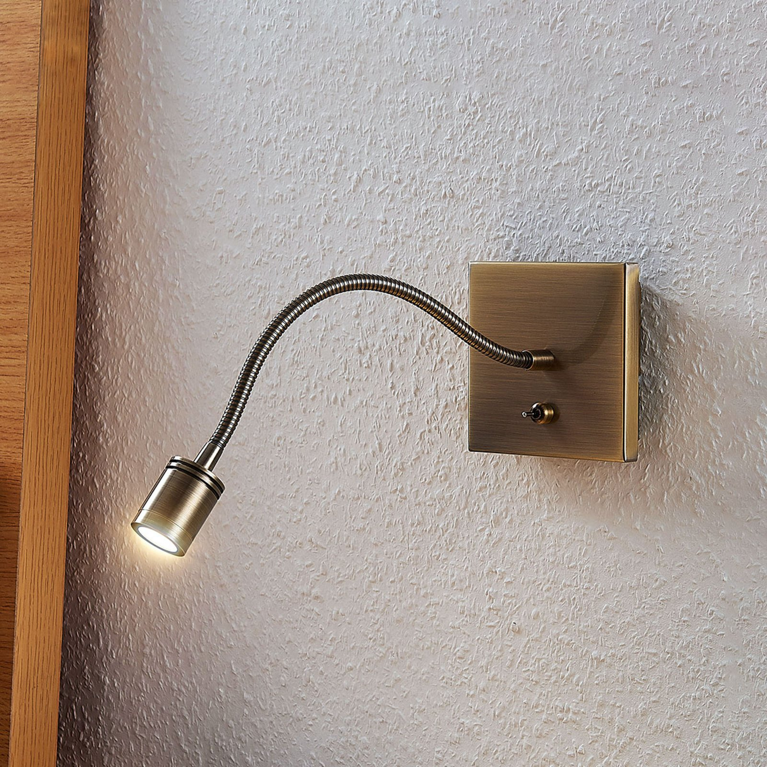 B-Ware Lindby Wandlampe Wandleuchte Led Leselampe Mayar Messing Metall 2 Stück - 4251096556872