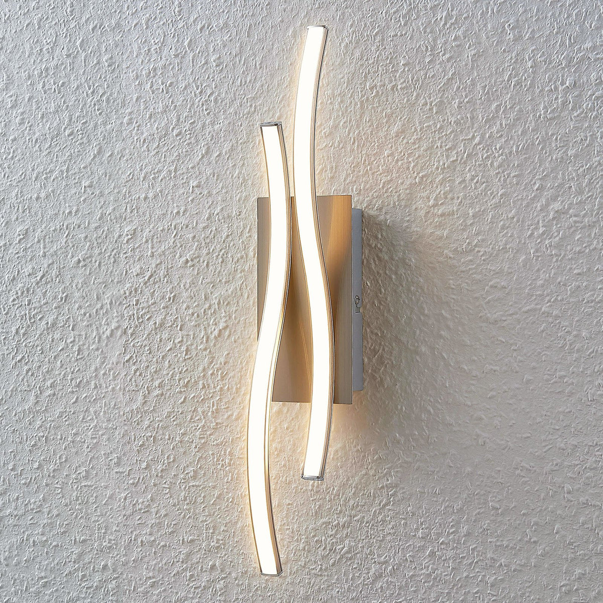 Lindby LED-Wandleuchte Safia in Wellenform Wandleuchte Lampe Leuchte Alumin599 - 4251096537185