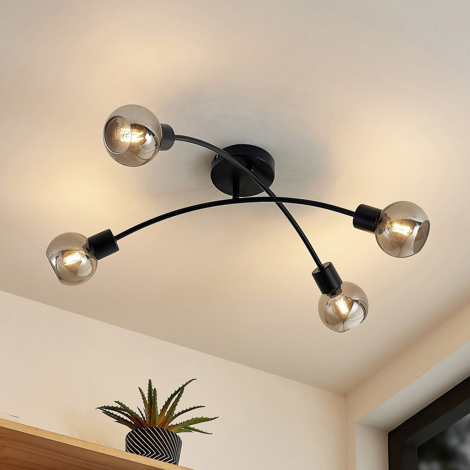 B-Ware Lindby Lioma Deckenleuchte Hängeleuchte Deckenlampe Lampe 4 Flammig E14 Schwarz