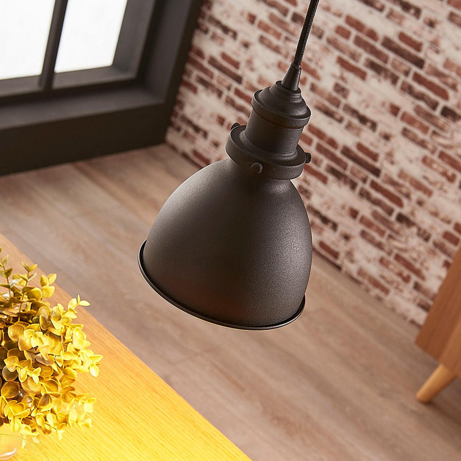B-Ware Lindby Pendelleuchte Jasminka  Hängeleuchte Deckenlampe Schwarz Gold 1 Flammig