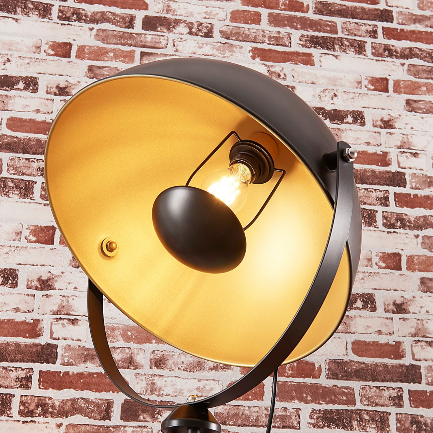 B-Ware Lindby Tripod Stehlampe Meline Stehleuchte Lampe Wohnzimmerlampe Schwarz Gold - 4251096545791