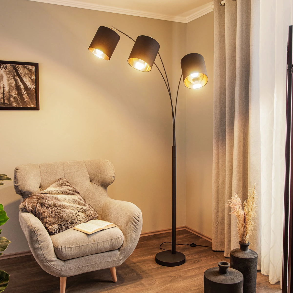Lindby Nanika Stehleuchte Standleuchte Stehlampe Stehlicht Leselampe Leuchte LED - 4251911732665