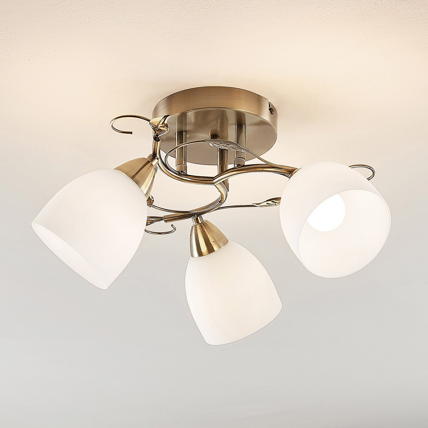 B-Ware Lindby Thaddeus Deckenlampe 3 Flg 23 Cm Deckenlampe Deckenlicht Deckenstrahler - 4251096570014