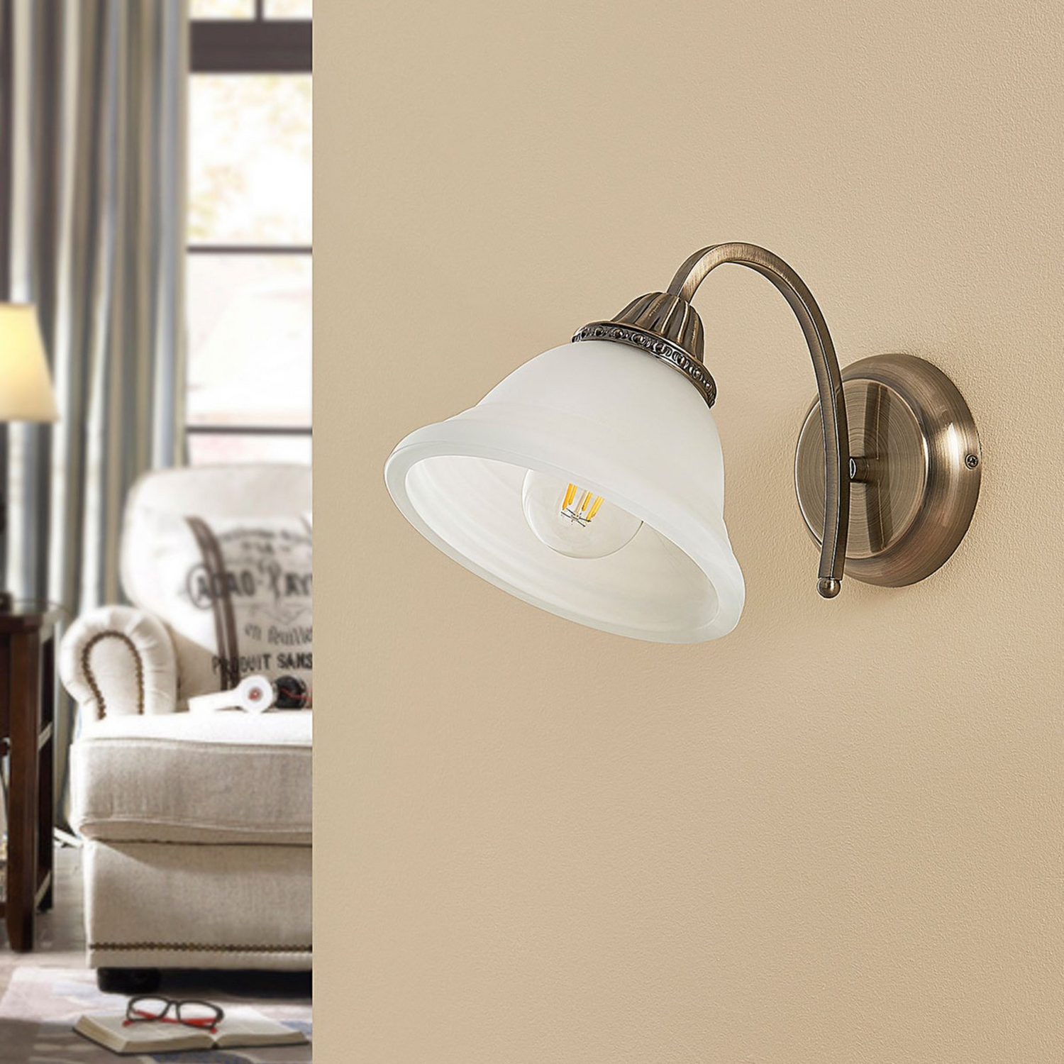 B-Ware Lindby Gebogene Wandleuchte Mialina Wandleuchte E27 Messing Weiß Siehe Text/Foto - 4251096507515