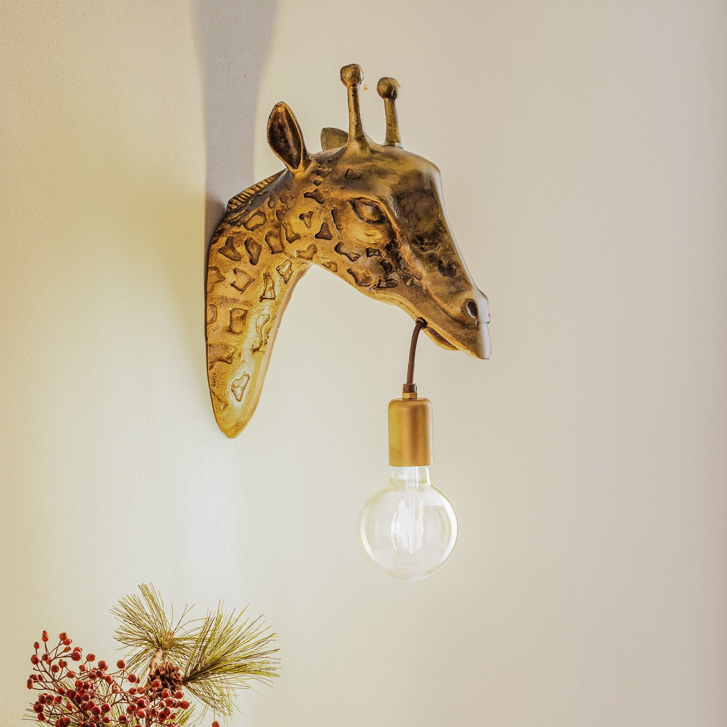B-Ware Lindby Wandleuchte Nirvathia Giraffe Messingfarbe Metall Wandlampe Lampe Leuc875 - 4251911779240