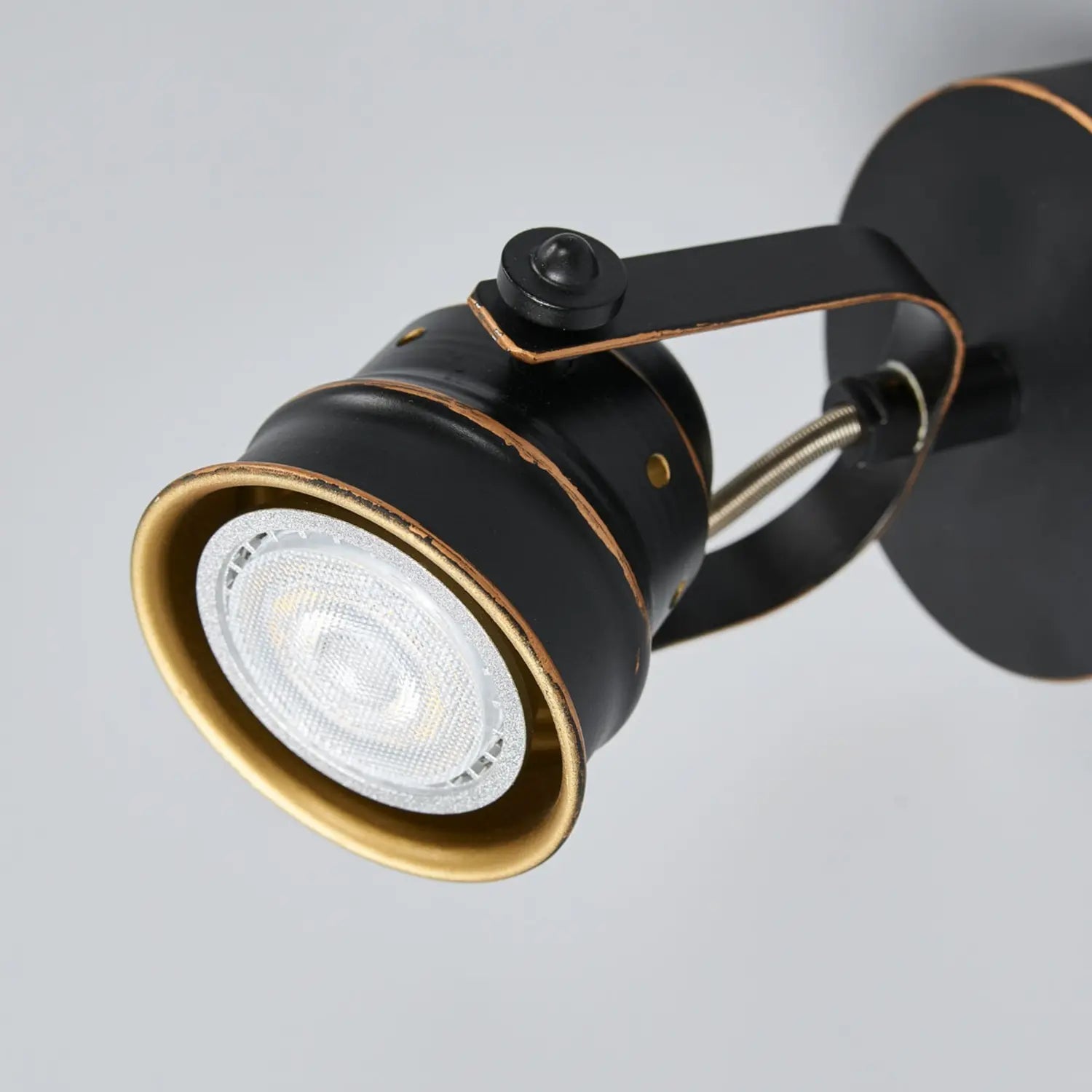 B-Ware Lindby Wandstrahler Spot Leonor Schwarz Metall Wandlampe 9,5 Cm Gu10 Led 2 Stück - 4251096536119
