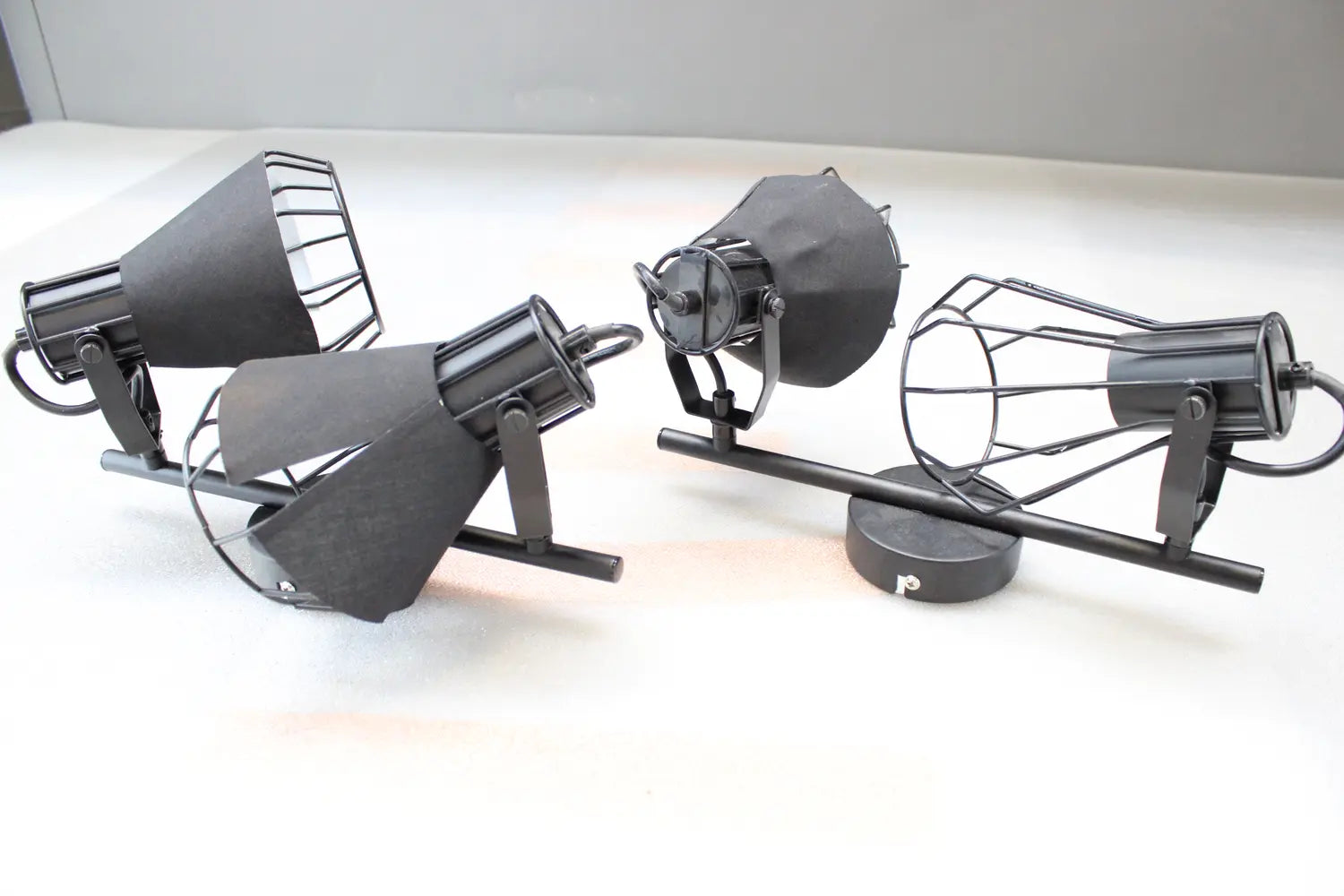 B-Ware Lindby Yusei Deckenleuchte Deckenlampe Leuchte Lampe 2 Stück Siehe Text/Foto - 4251911706710