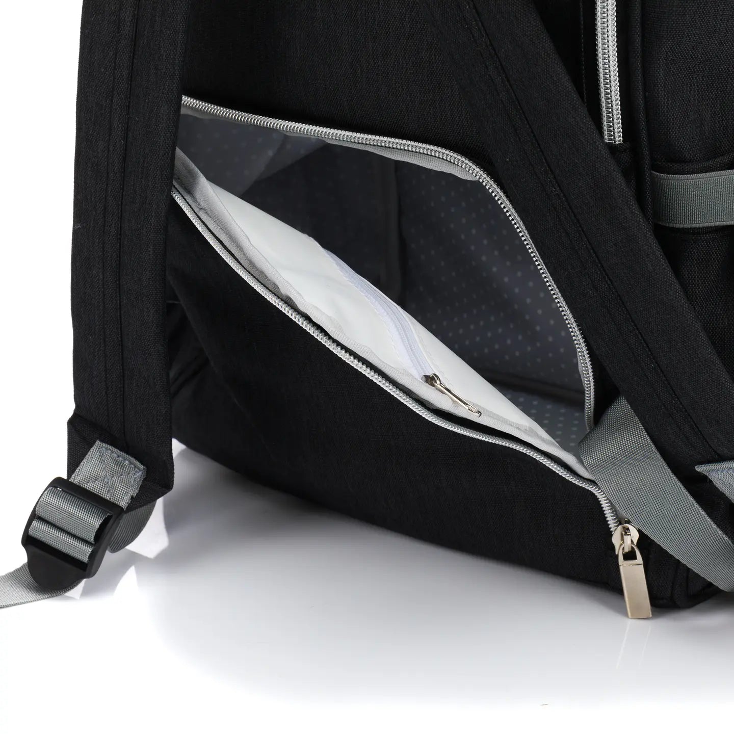 B-Ware Little One Wickelrucksack Tasche Babytasche Schwarz Melange Faltbare Unterlage - 9120129910095
