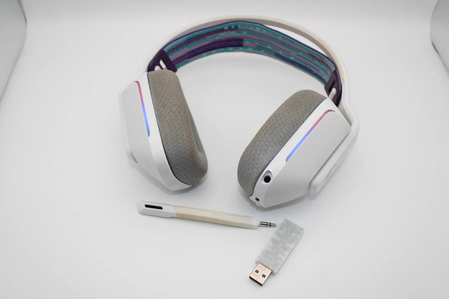 B-Ware Logitech Gaming G733 Lightspeed Gaming On Ear Headset Funk 7.1 Siehe Text/Foto - 5099206089532