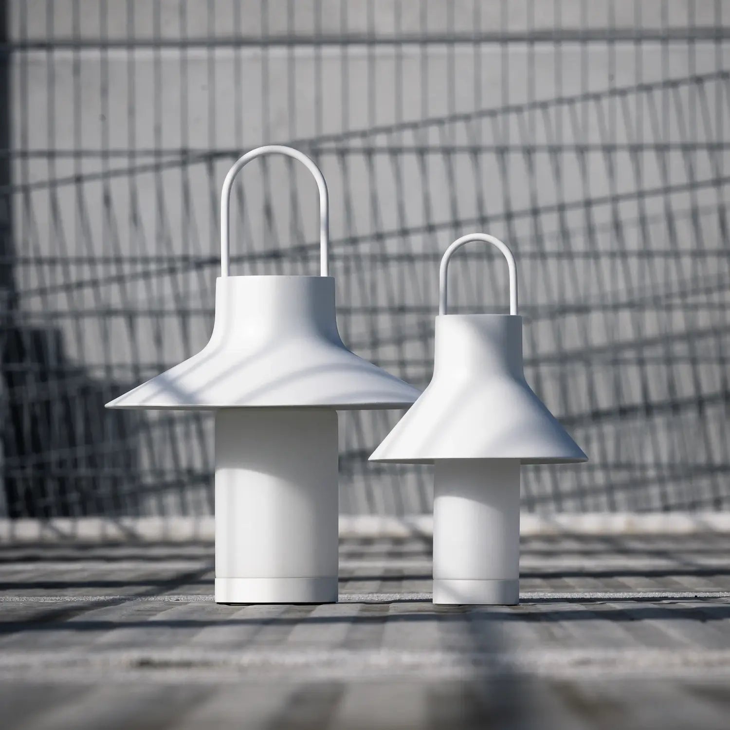 B-Ware Loom Design Tischleuchte Akku Lampe Led Leuchte Weiß Shadow Small Ip65 - 5712802225196