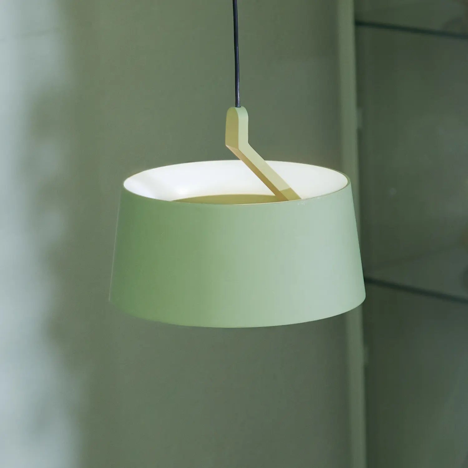B-Ware Loom Design Pendelleuchte Hängelampe Cookie ø15cm Lampe Led Grün Aluminium  - 5712802225714