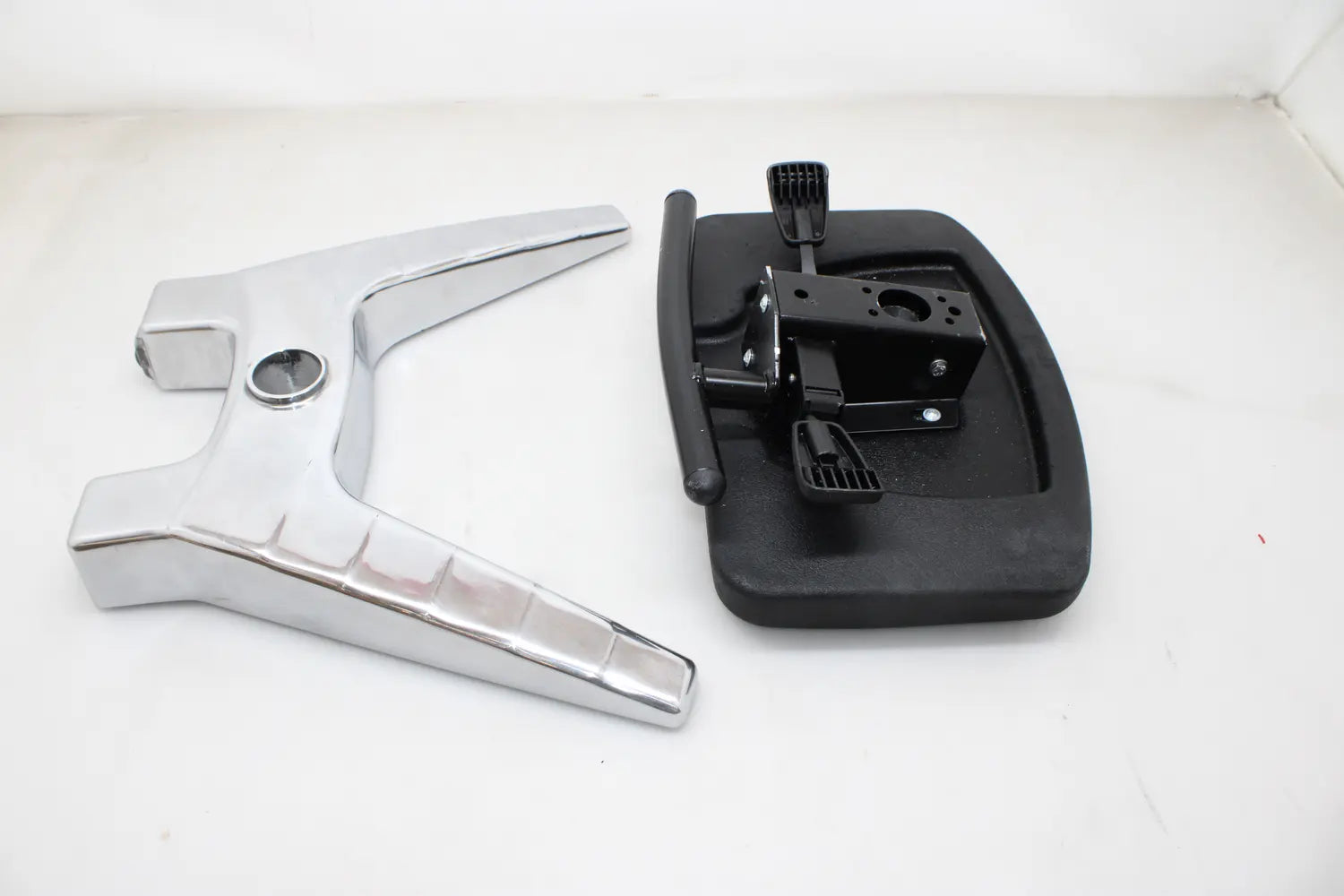 D-Ware Lotz Stehhilfe Arbeitshocker Pu Integralschaum Sitzhöhe 700 880mm Defektware - 4260257718158