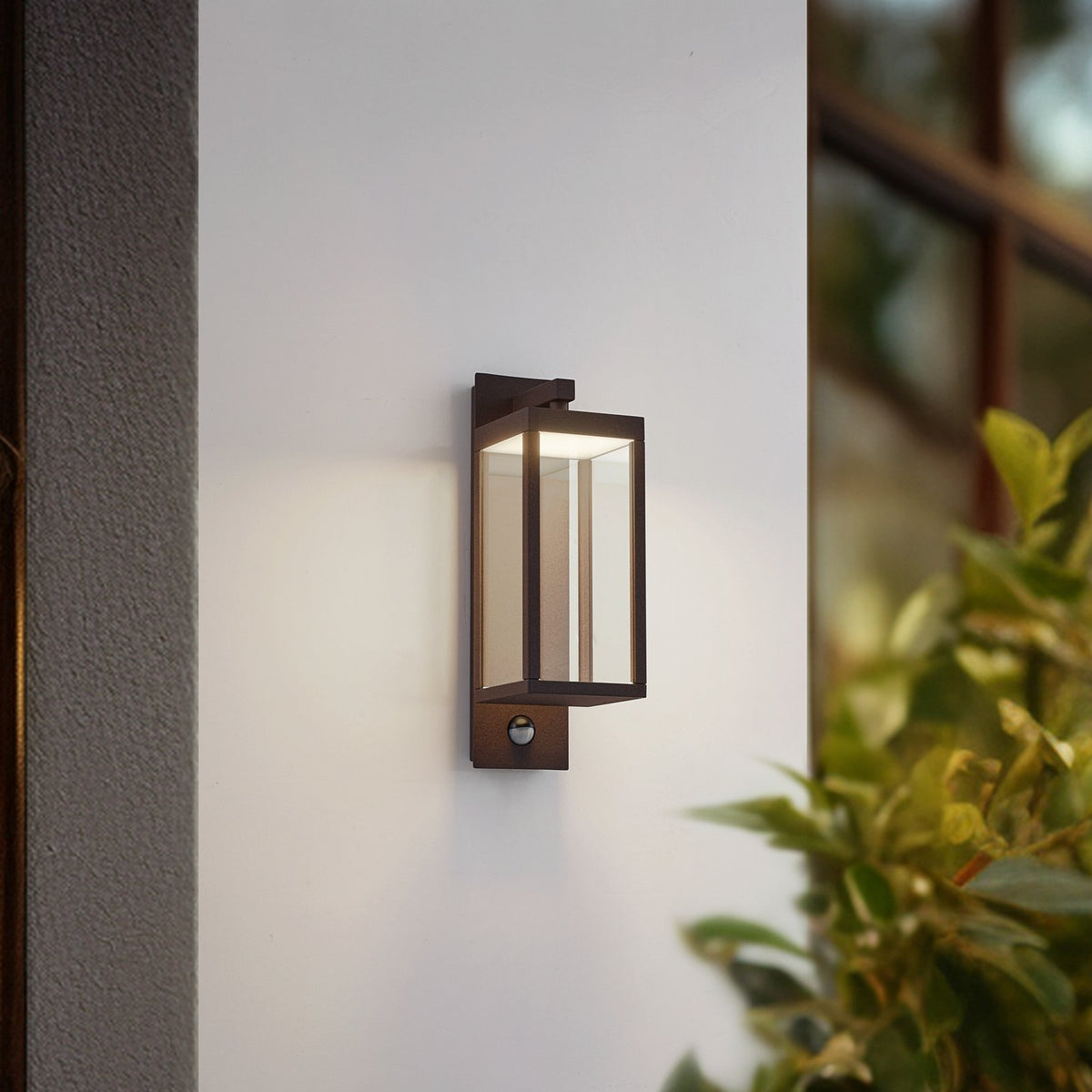 Lucande Wandleuchte Außenlampe Ferdinand LED Sensor Bewegungsmelder braun rostfa - 4251911798258