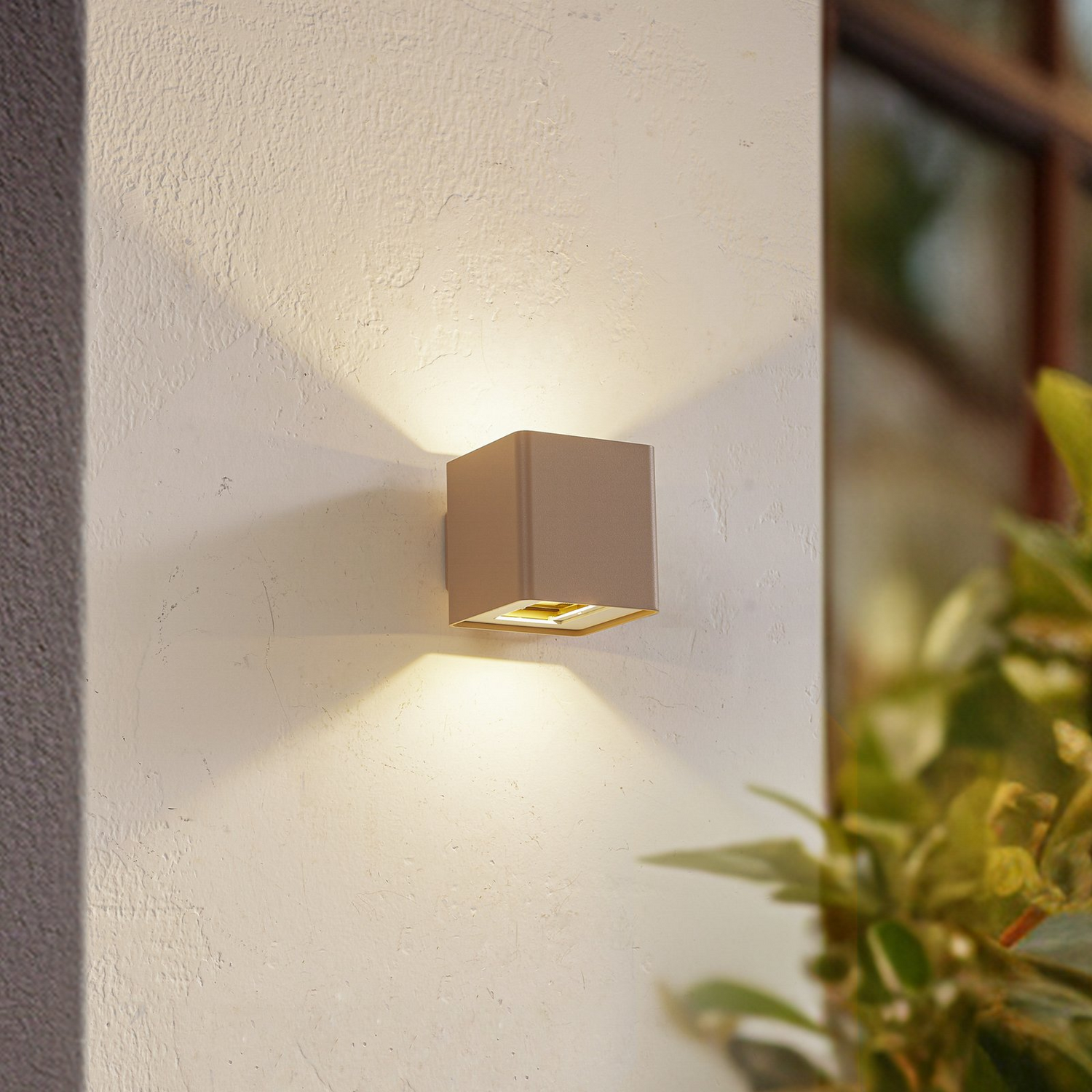 Lucande Led Außenwandleuchte Wandlampe Aaron Beige Ip54 Up Down Beleuchtung B-Ware