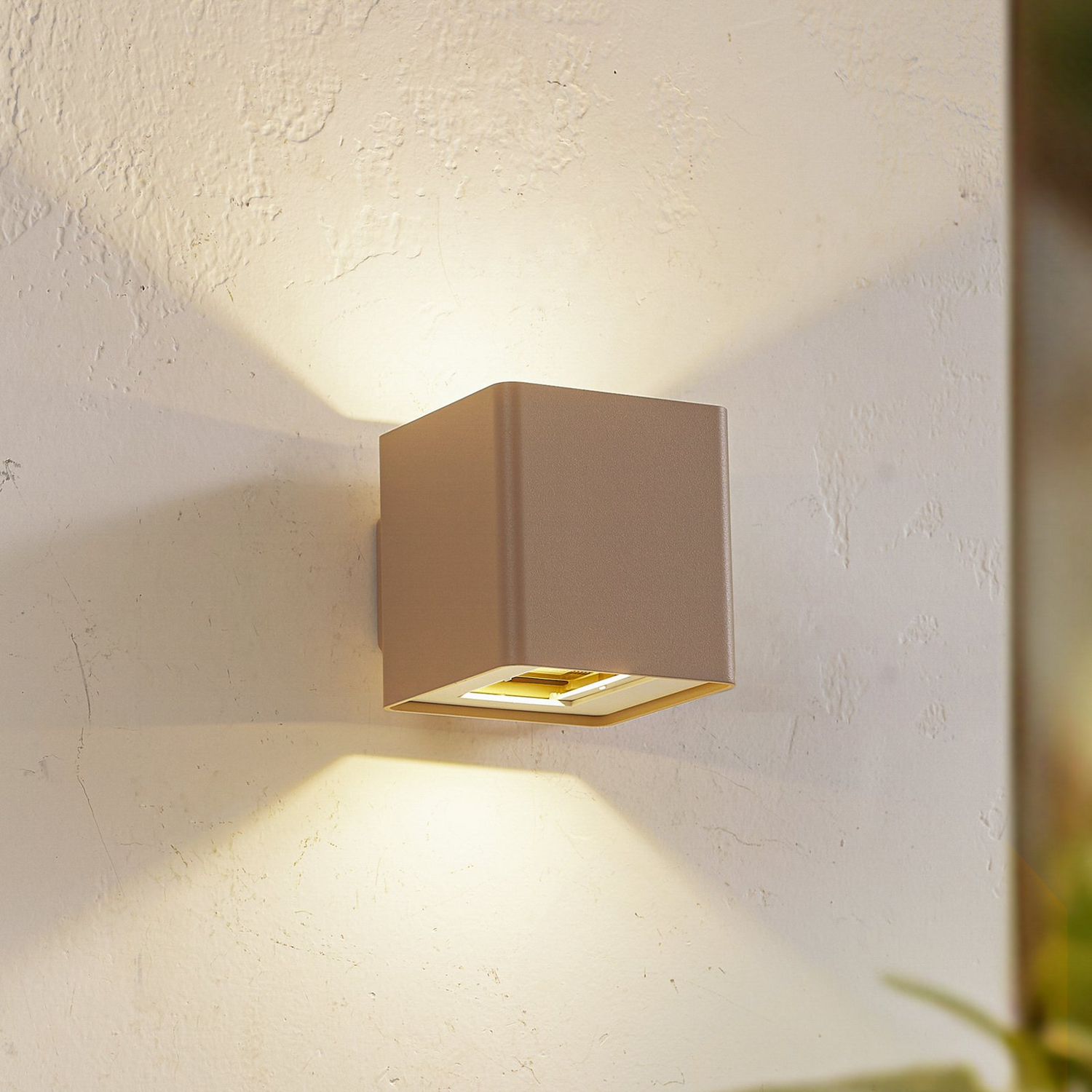 Lucande Led Außenwandleuchte Wandlampe Aaron Beige Ip54 Up Down Beleuchtung B-Ware