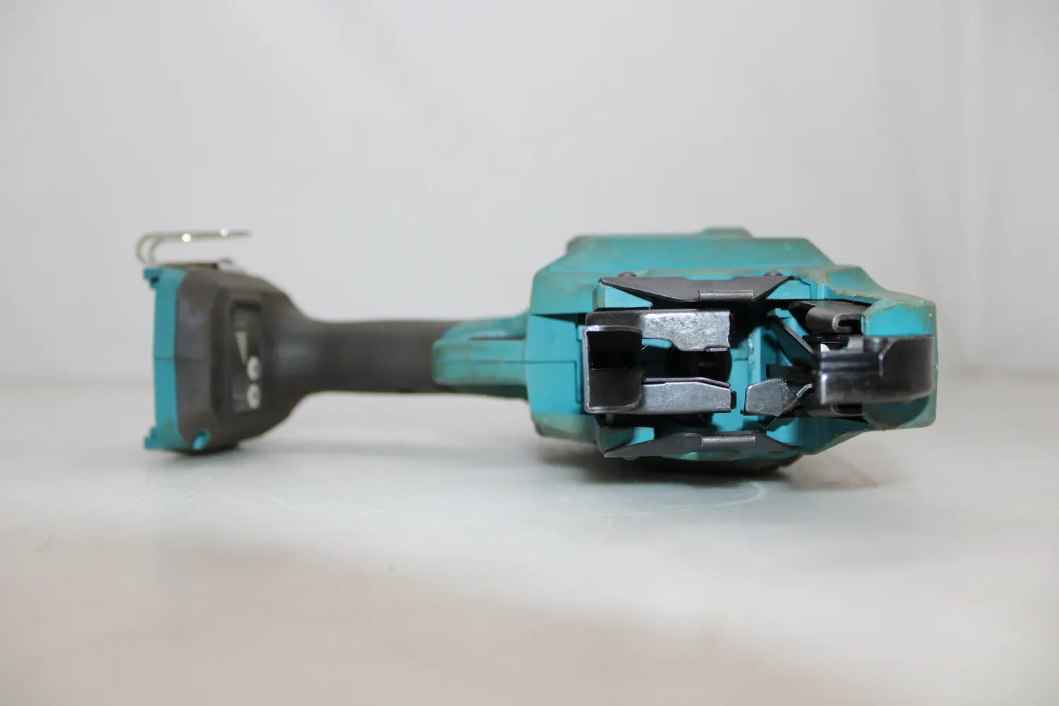 B-Ware Makita Akku Bewehrungsverbinder 18 V Einhand Betrieb Ohne Akku Siehe Text/Foto - 88381859431