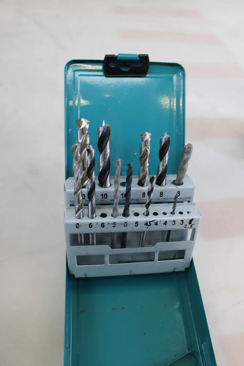 B-Ware Makita 2 Gang Akku Schlagbohrschrauber Koffer Schlagbohrer Siehe Text/Foto - 88381748469