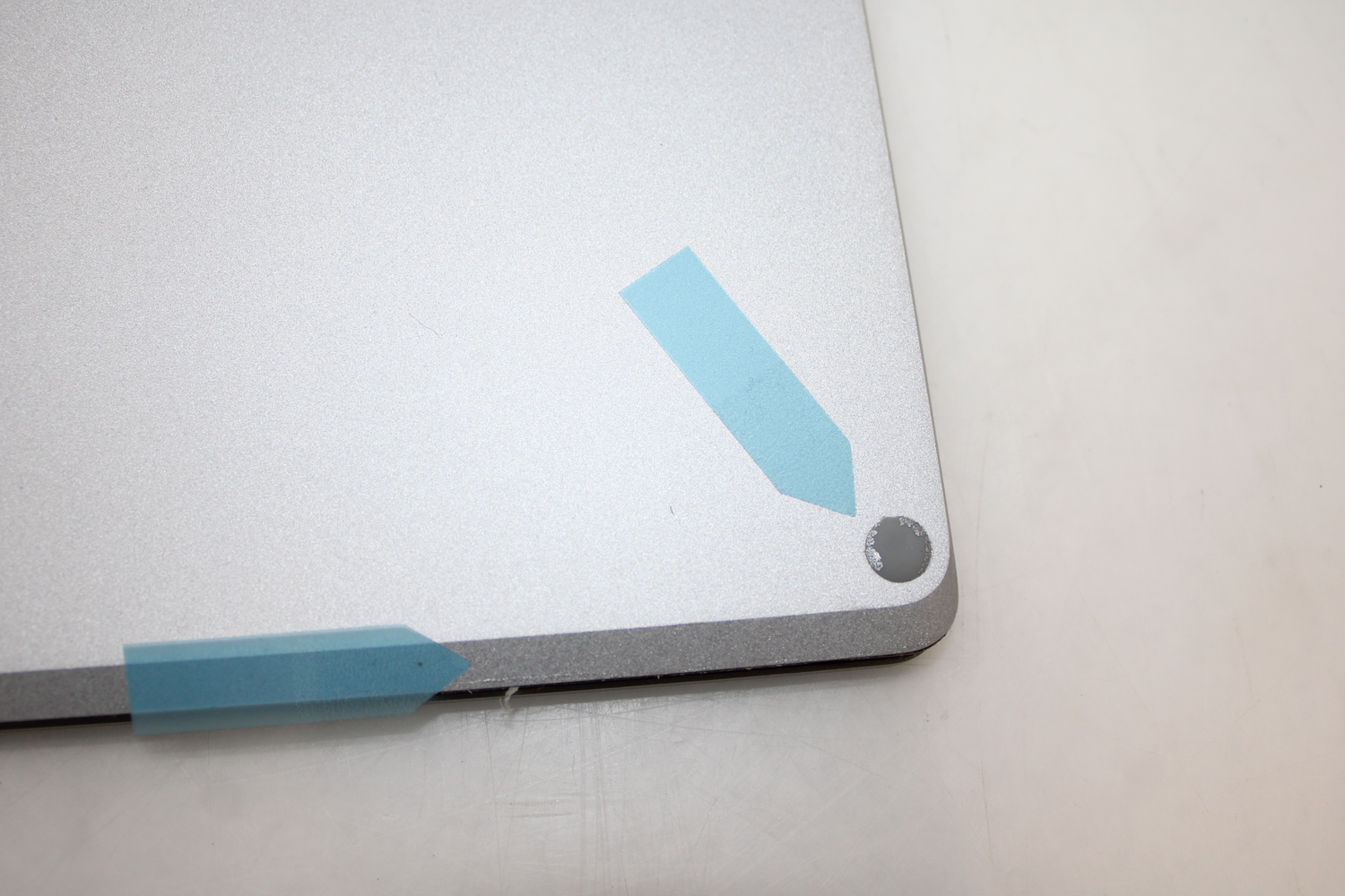 C-Ware Microsoft Notebook Surface 2 Win10 13.5 Zoll 8 Gb 128 Gb I5 8250 U Siehe Text/Foto - 889842384635