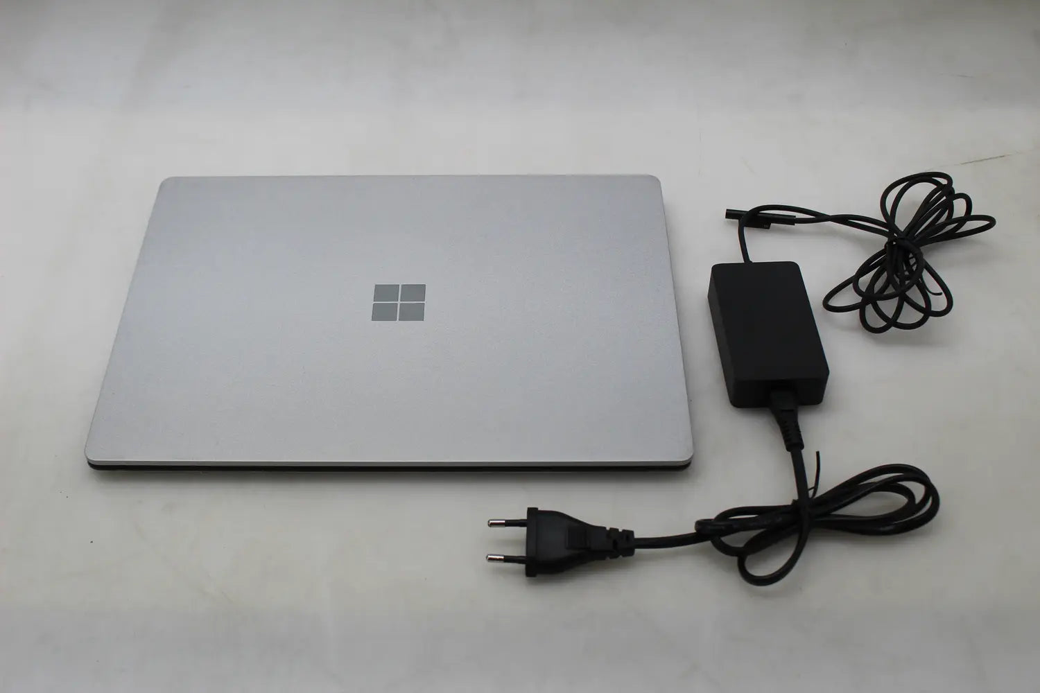 B-Ware Microsoft Notebook Surface Gen1 Intel I5 128 Gb Ssd Win11 P Laptop Siehe Text/Foto