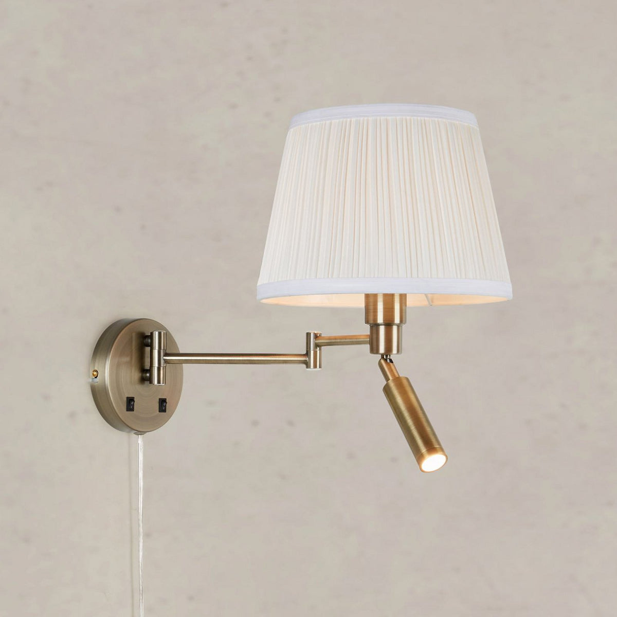 Markslöjd Wandlampe Wandleuchte Pivot weiß messing Textil Eisen Schalter 2-flg - 7330024618800