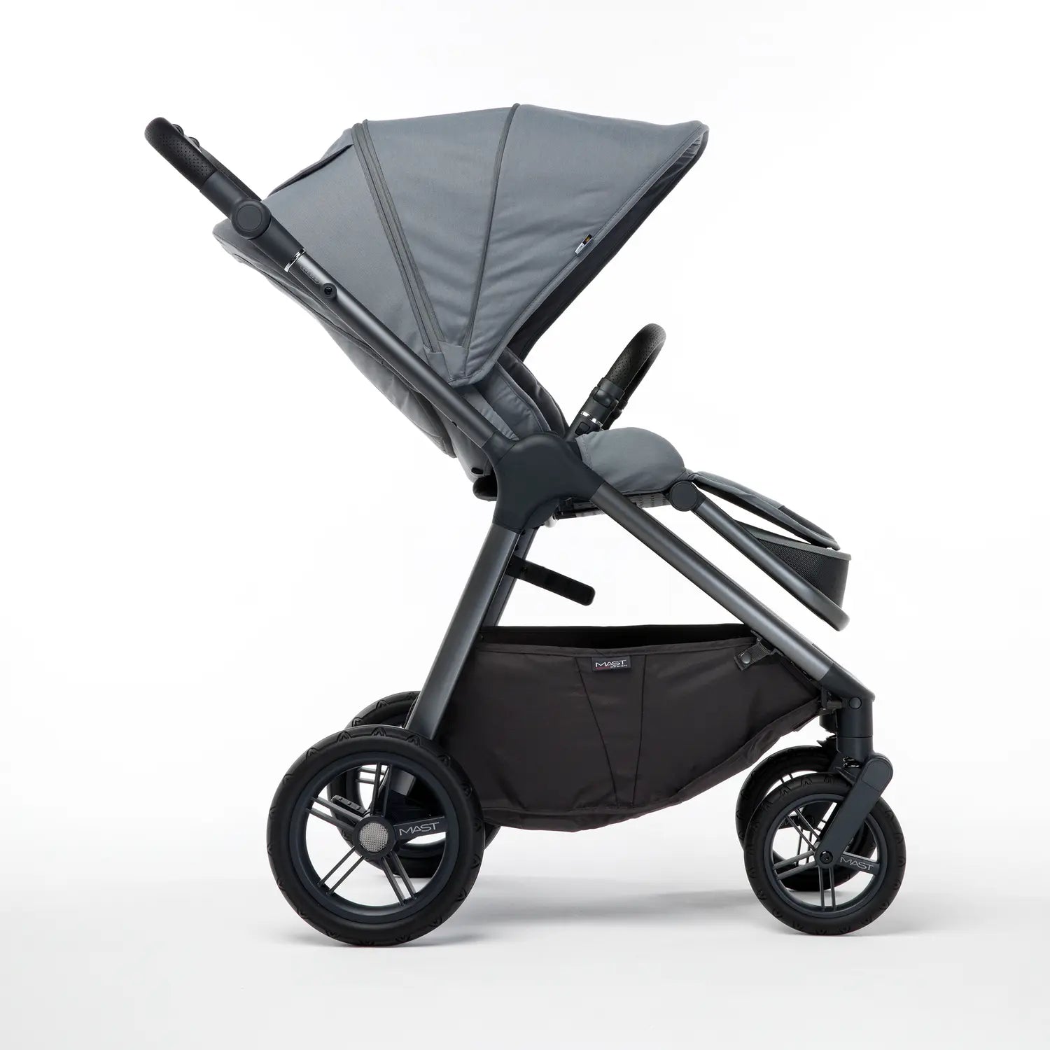 B-Ware Mast Kinderwagen Buggy M.5x Koala Babywanne Sitz Korb Allradfederung - 7631129014970